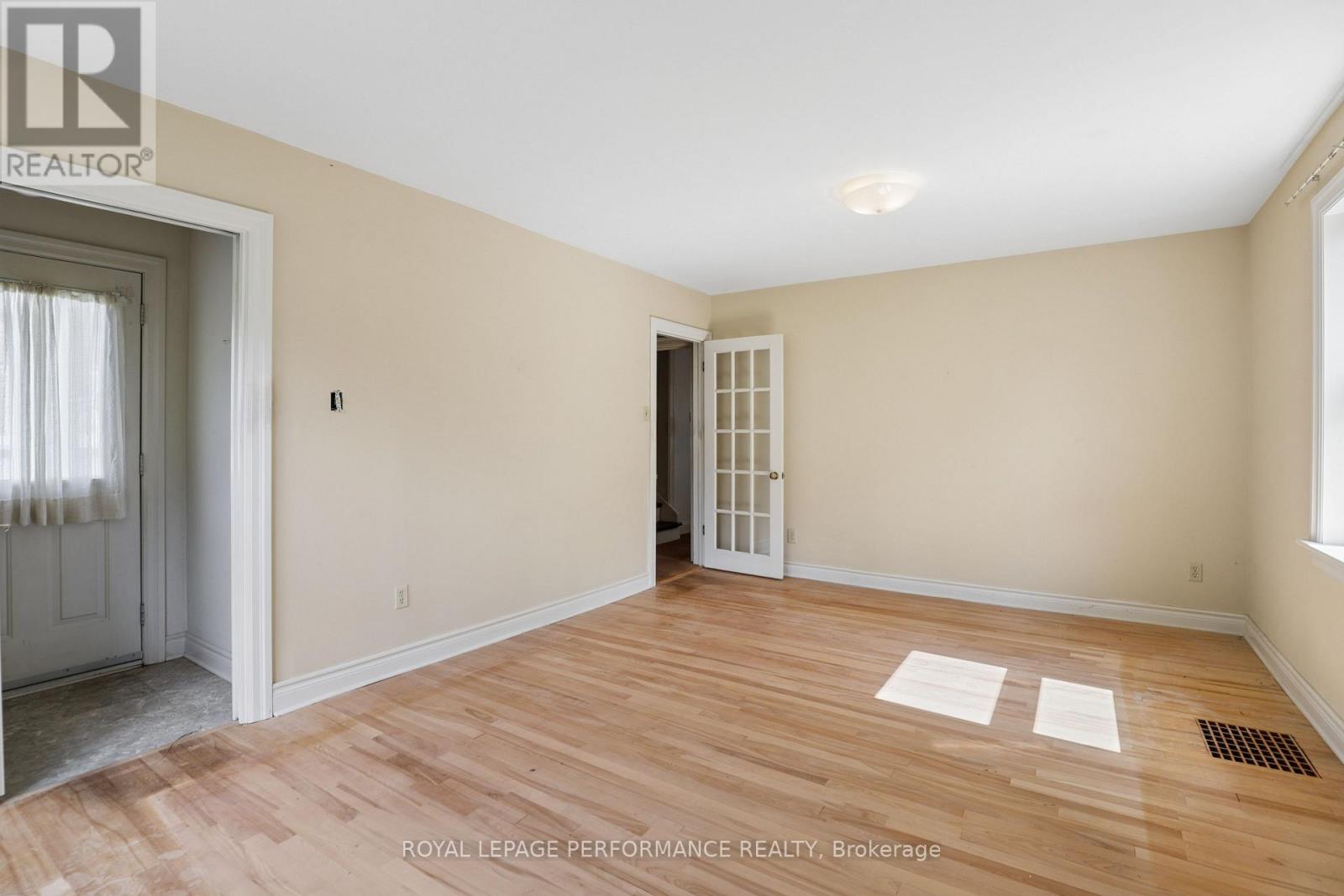 85 Noel Street, Ottawa, Ontario  K1M 2A4 - Photo 12 - X13761842