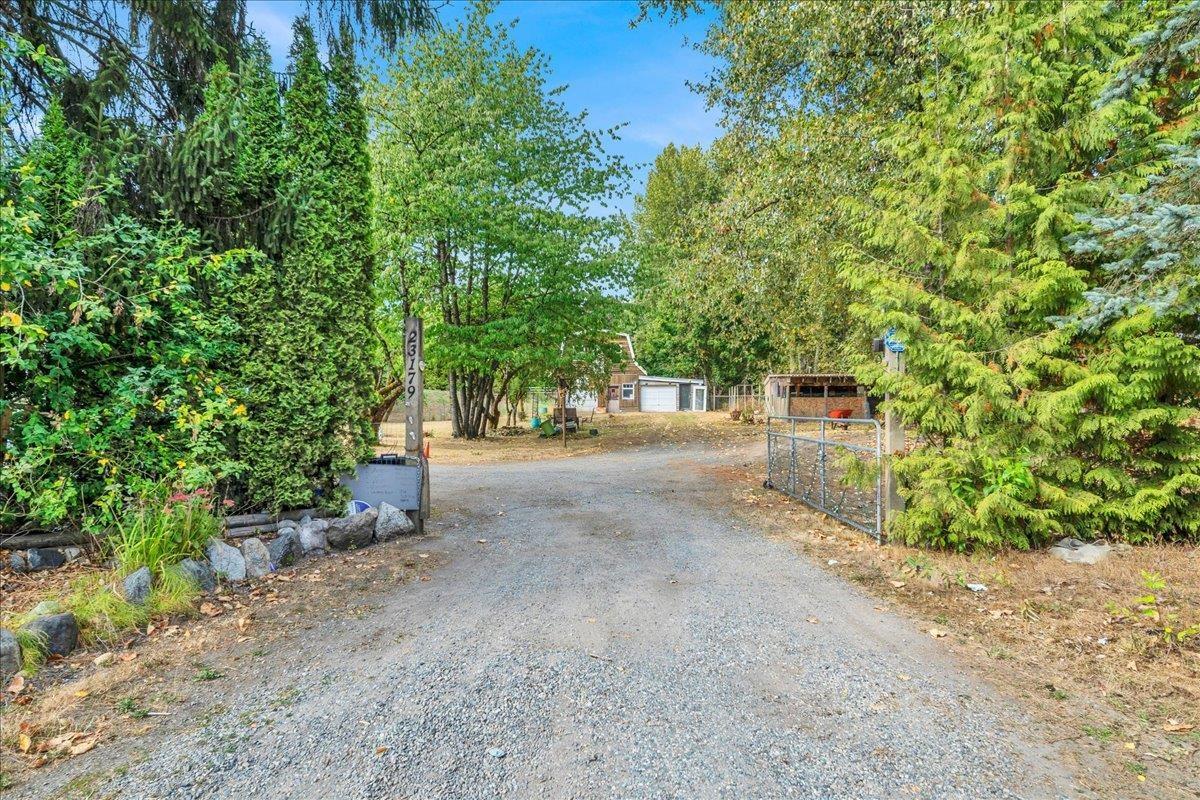 23179 16 Avenue, Langley, British Columbia  V2Z 1K7 - Photo 32 - R3162017