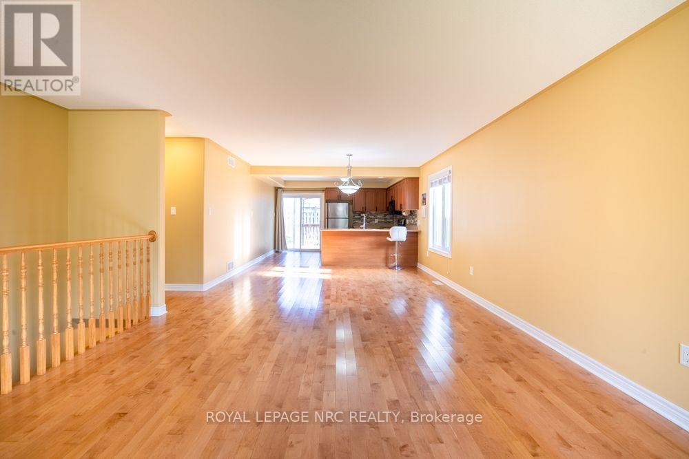 180 Drapers Street, Welland, Ontario  L3C 7N2 - Photo 6 - X13761704