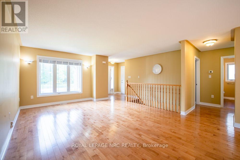 180 Drapers Street, Welland, Ontario  L3C 7N2 - Photo 8 - X13761704