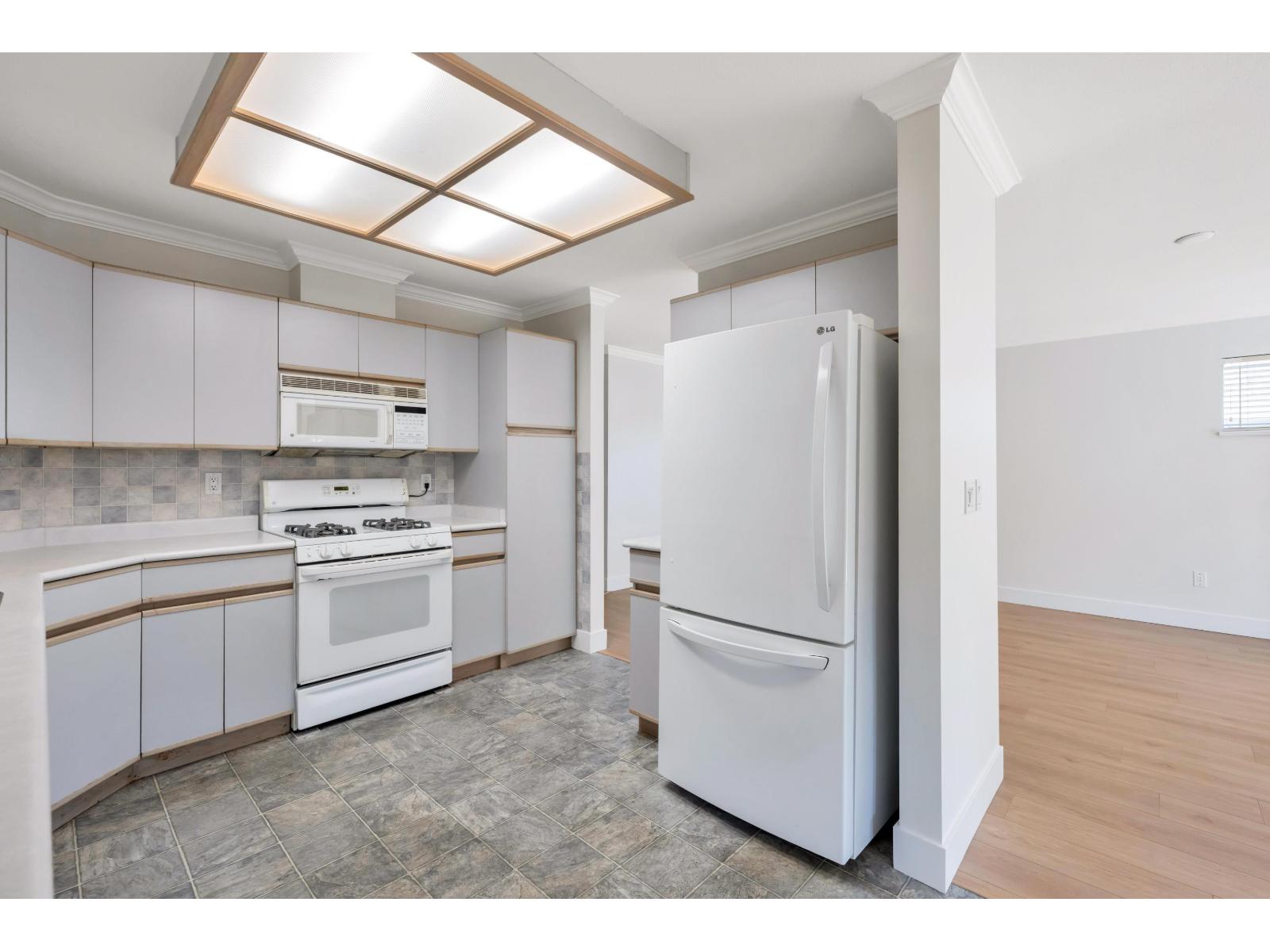 31 8889 212 Street, Langley, British Columbia  V1M 2E8 - Photo 12 - R3163097