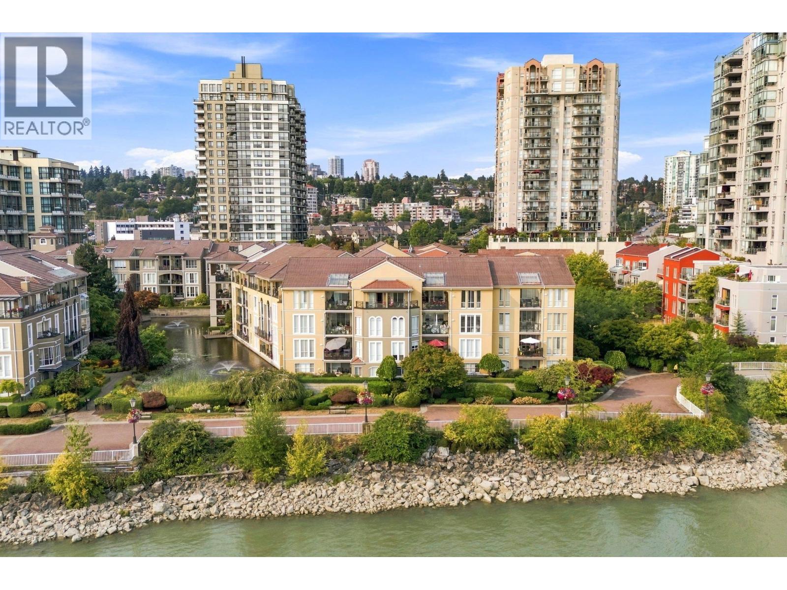 411 3 Renaissance Square, New Westminster, British Columbia  V3M 6K4 - Photo 1 - R3162659
