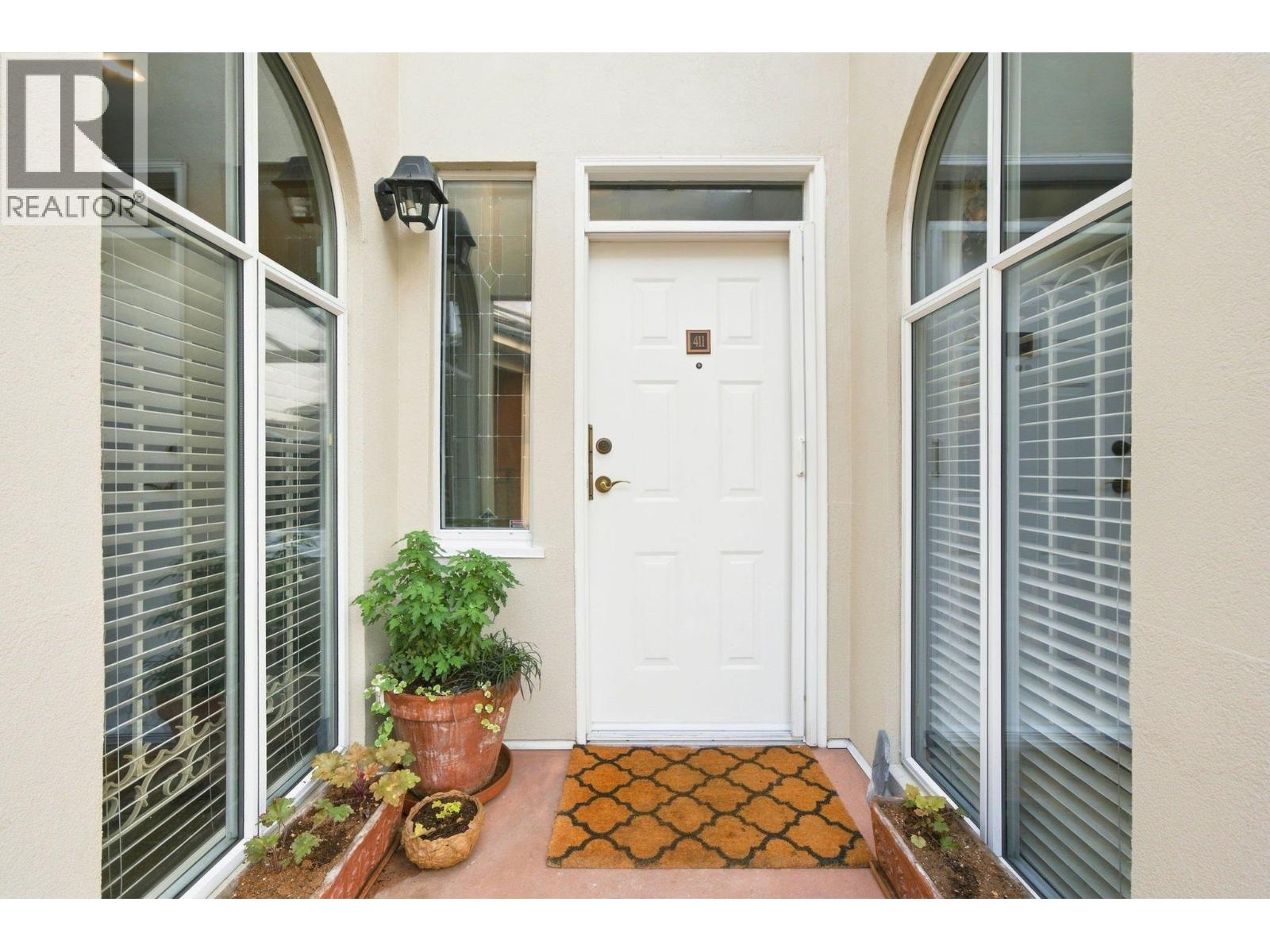 411 3 Renaissance Square, New Westminster, British Columbia  V3M 6K4 - Photo 33 - R3162659