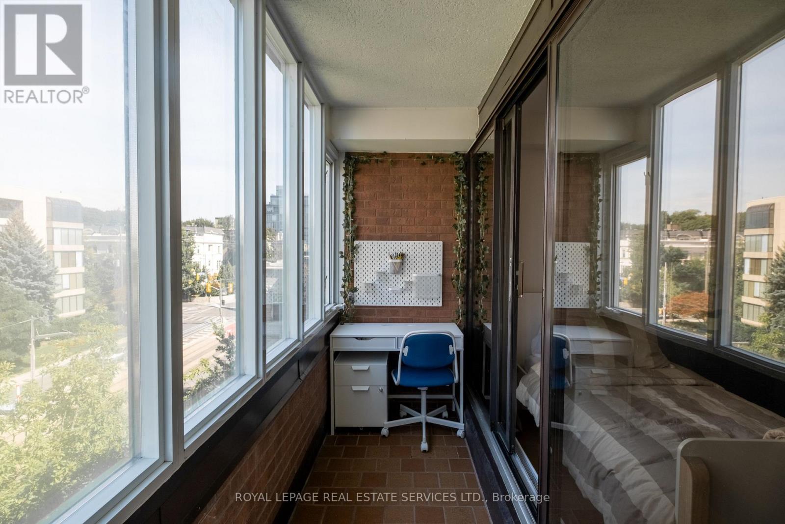 402 - 349 St. Clair Avenue W, Toronto, Ontario  M5P 1N3 - Photo 24 - C13761716