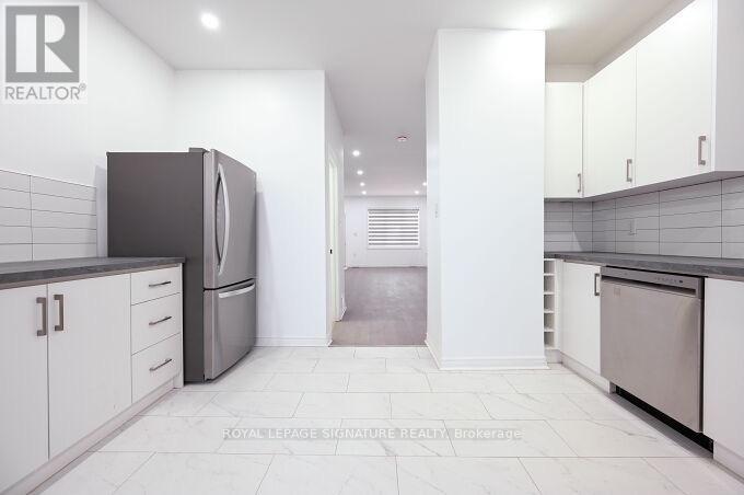 Unknown Address, ,    - Photo 25 - C13761734