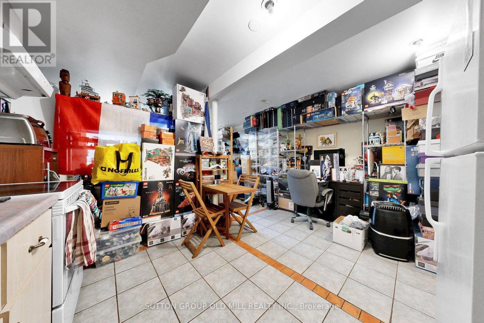 1060 College Street, Toronto, Ontario  M6H 1A9 - Photo 38 - C13761808