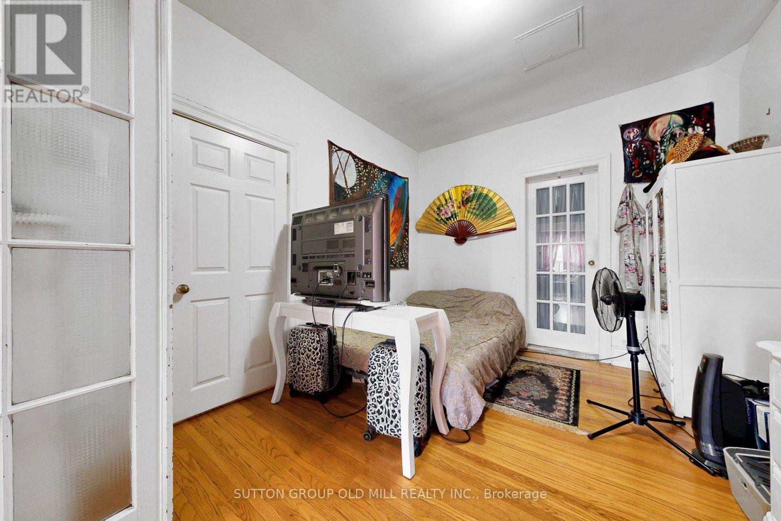 1060 College Street, Toronto, Ontario  M6H 1A9 - Photo 6 - C13761808