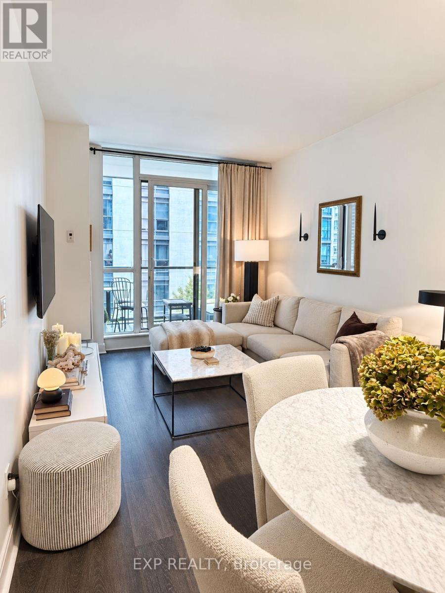 702 - 38 THE ESPLANADE, Toronto, Ontario