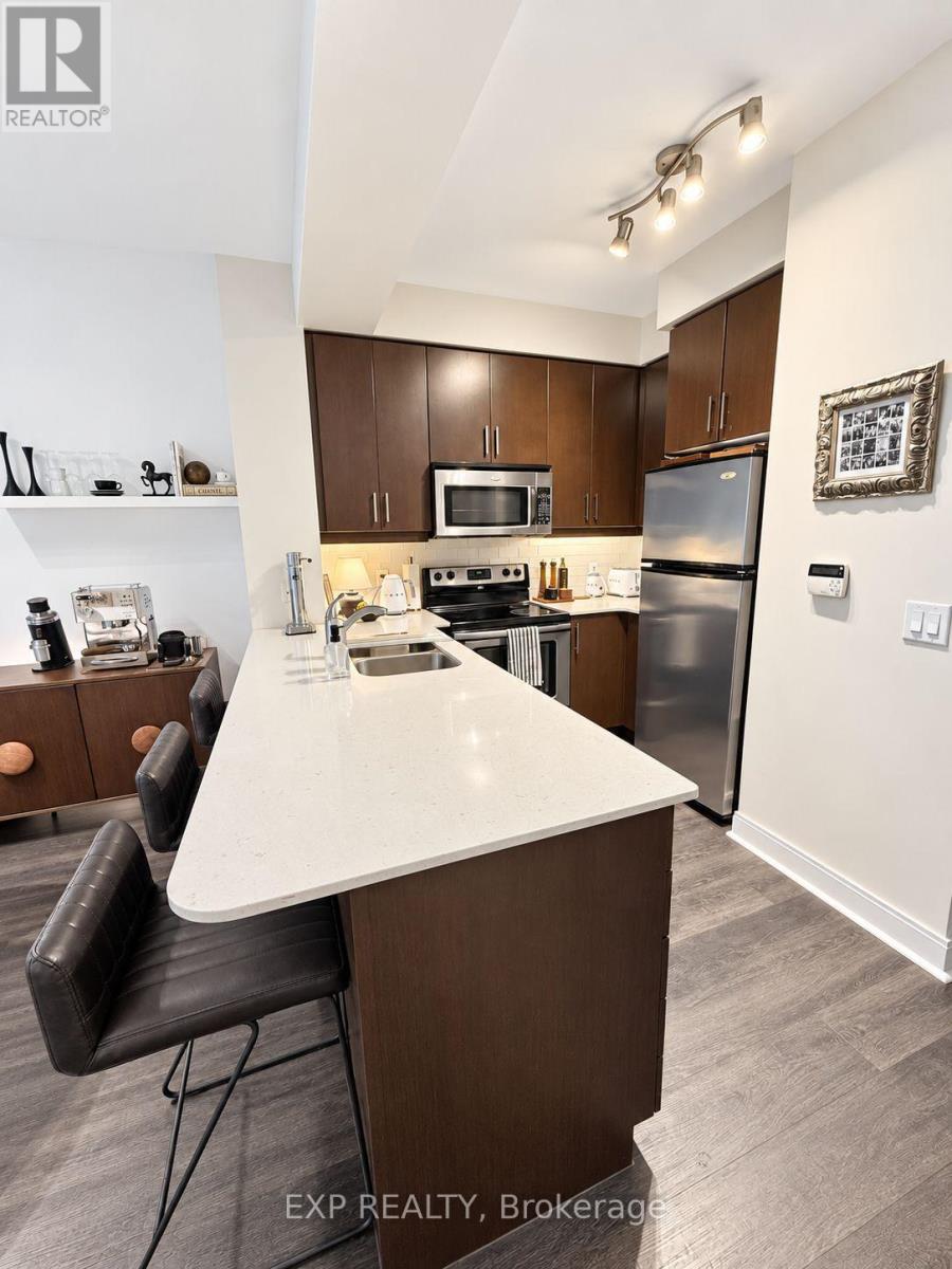 702 - 38 The Esplanade, Toronto, Ontario  M5E 1A5 - Photo 6 - C13761844