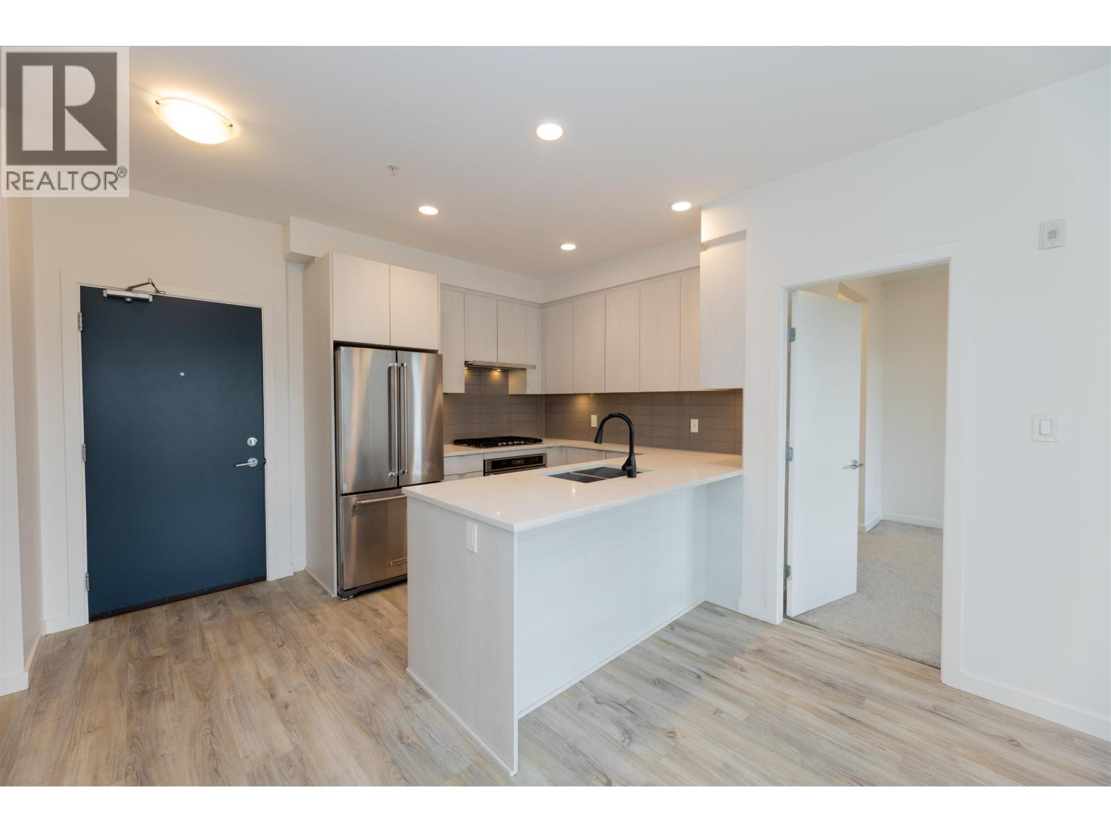 315 621 Regan Avenue, Coquitlam, British Columbia  V3J 0K1 - Photo 3 - R3162849