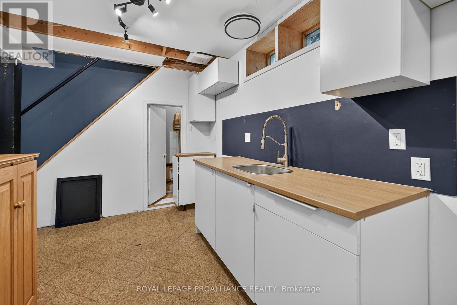 100 Coons Road, Rideau Lakes, Ontario  K0G 1E0 - Photo 15 - X13761752