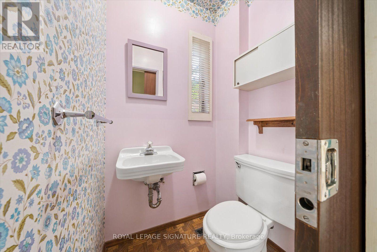 17 Lesterwood Crescent, Toronto, Ontario  M1P 3L5 - Photo 17 - E13761706