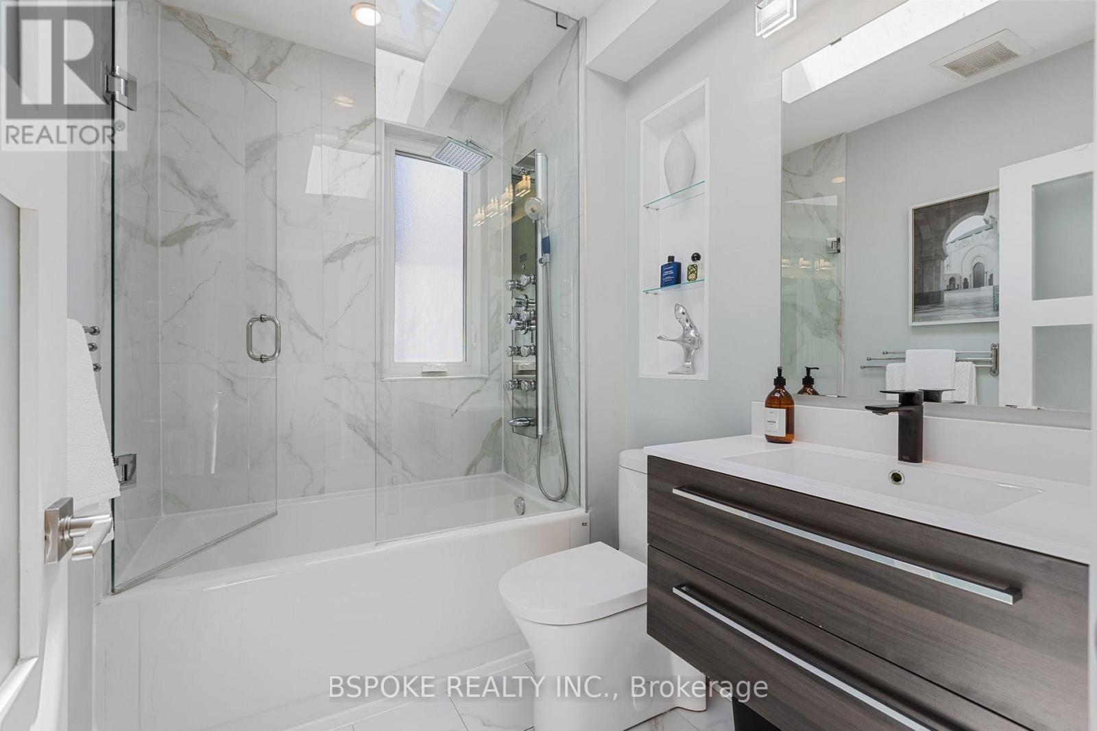 75 Laing Street, Toronto, Ontario  M4L 2N4 - Photo 23 - E13761774