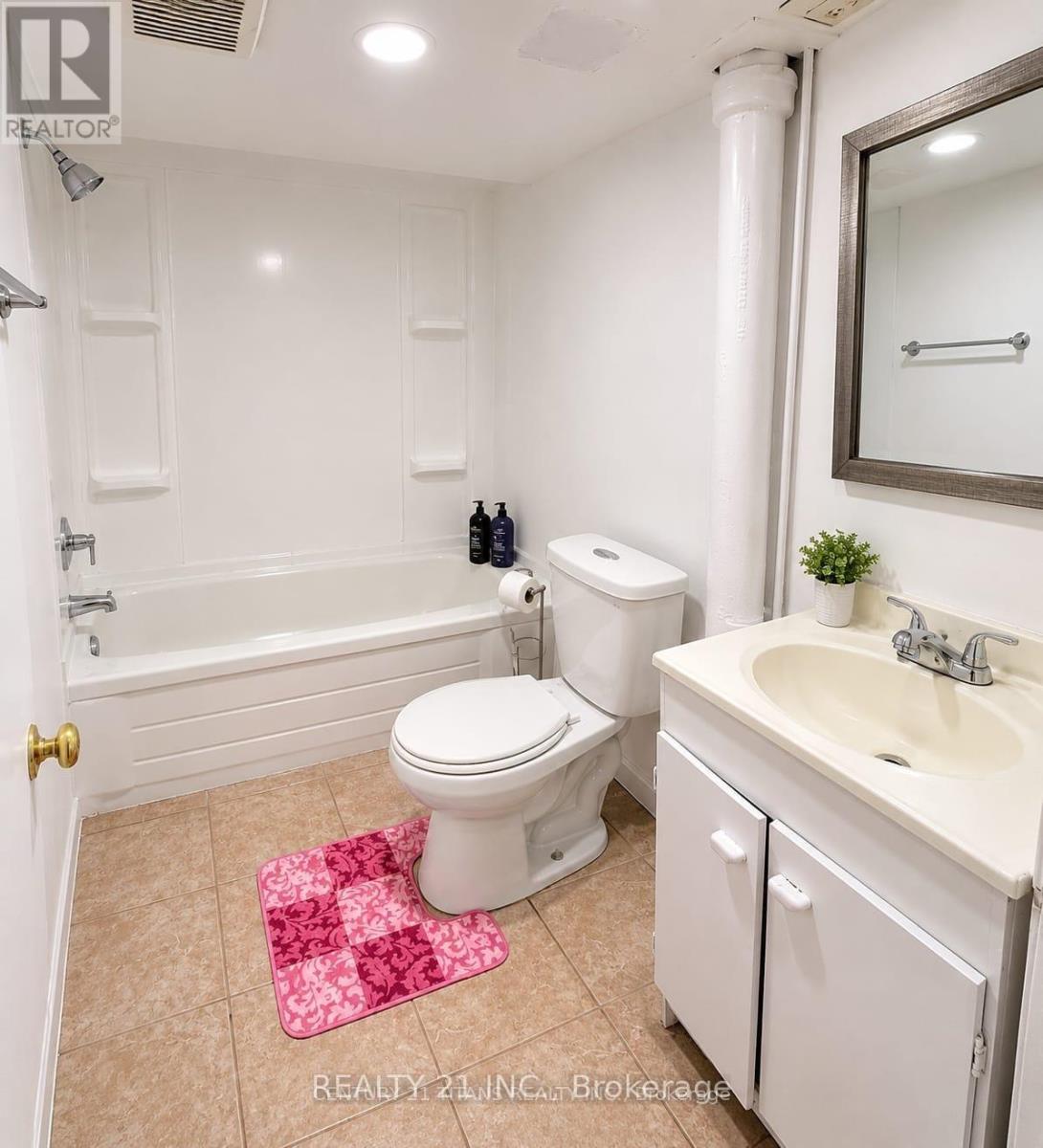 8 Mack Avenue, Toronto, Ontario  M1L 1L9 - Photo 25 - E13761784