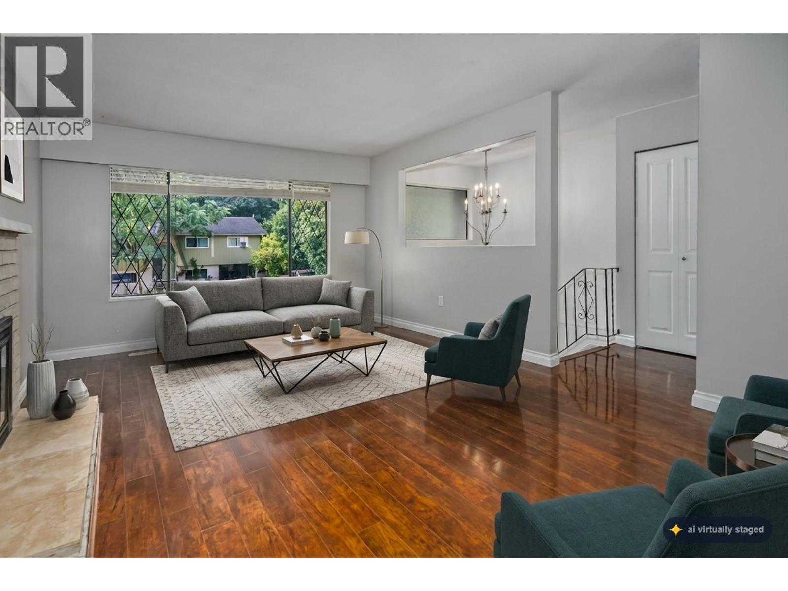 20783 Thorne Avenue, Maple Ridge, British Columbia  V2X 7R1 - Photo 6 - R3163113