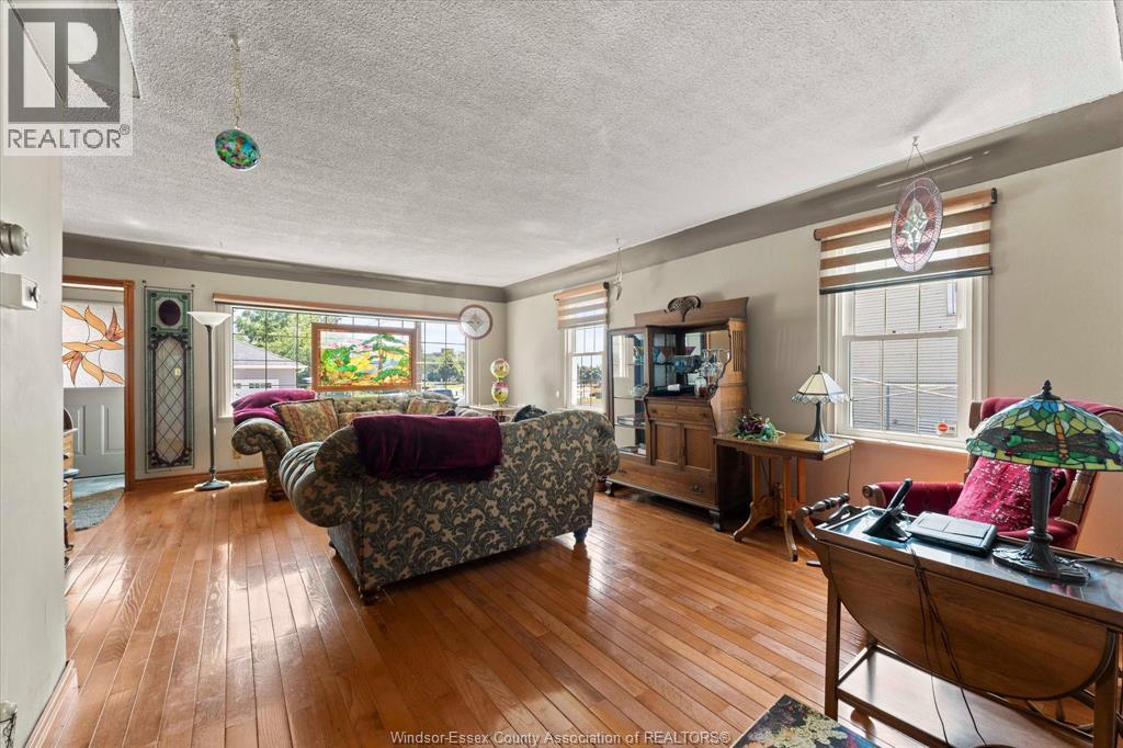 74 Gore Street, Amherstburg, Ontario  N9V 1K4 - Photo 6 - 26022056