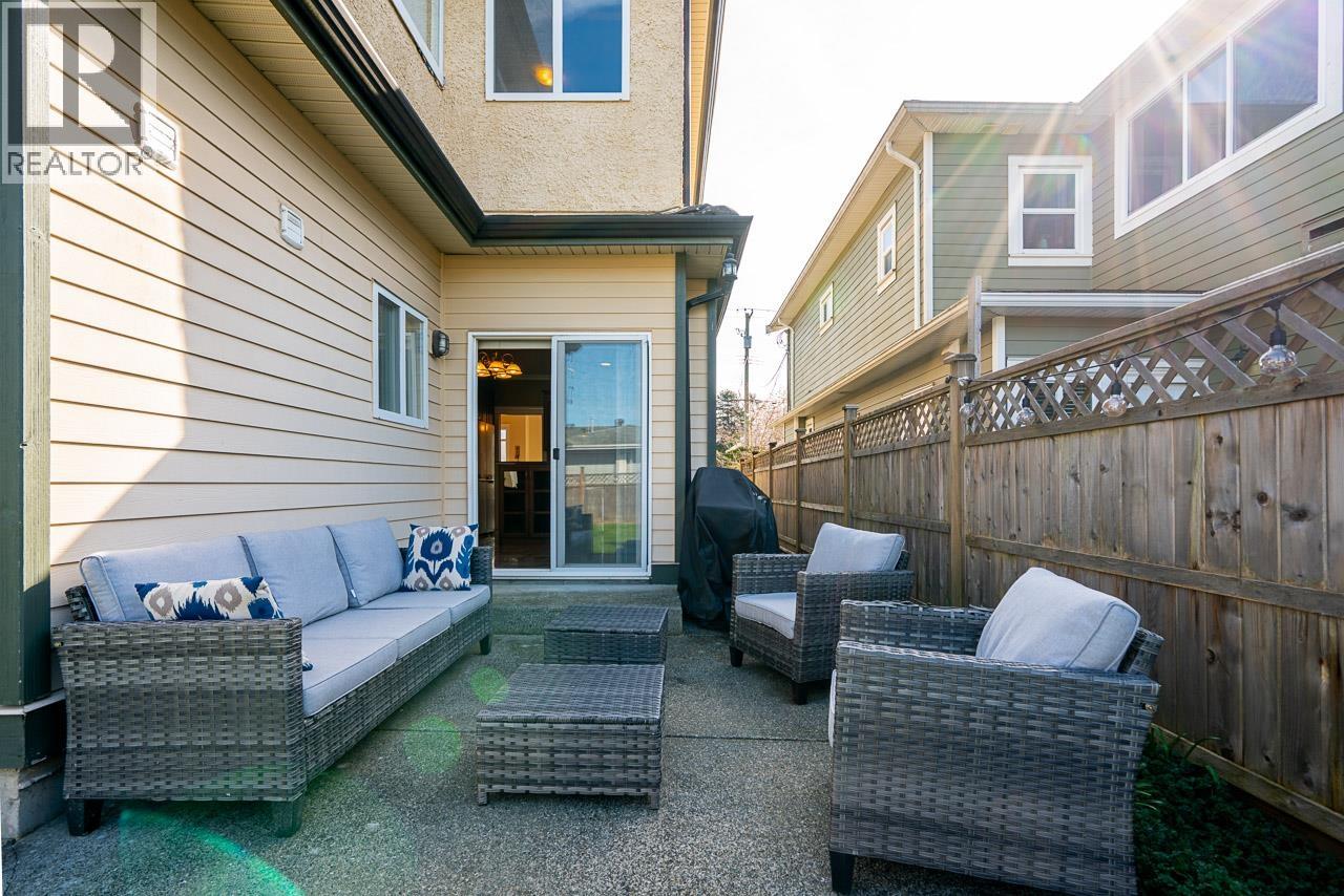 903 Cliff Avenue, Burnaby, British Columbia  V5A 2J4 - Photo 34 - R3163129