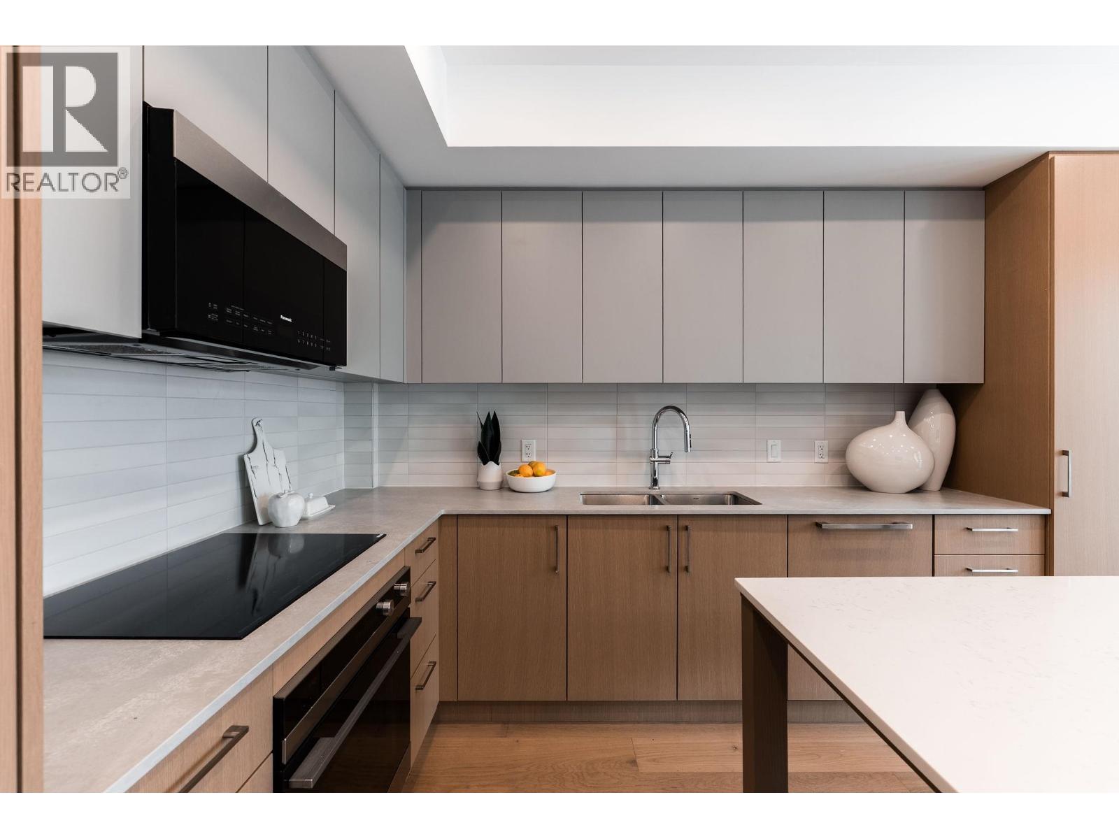 1 60 E 17th Avenue, Vancouver, British Columbia  V5V 1A2 - Photo 8 - R3163132