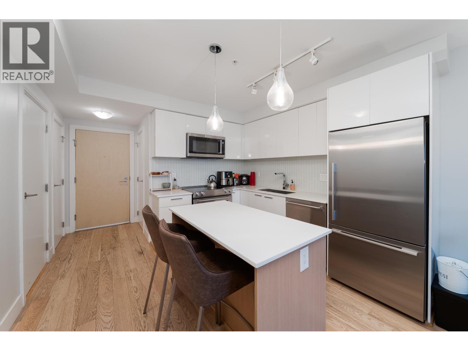 403 233 Kingsway, Vancouver, British Columbia  V5T 3J5 - Photo 3 - R3163150