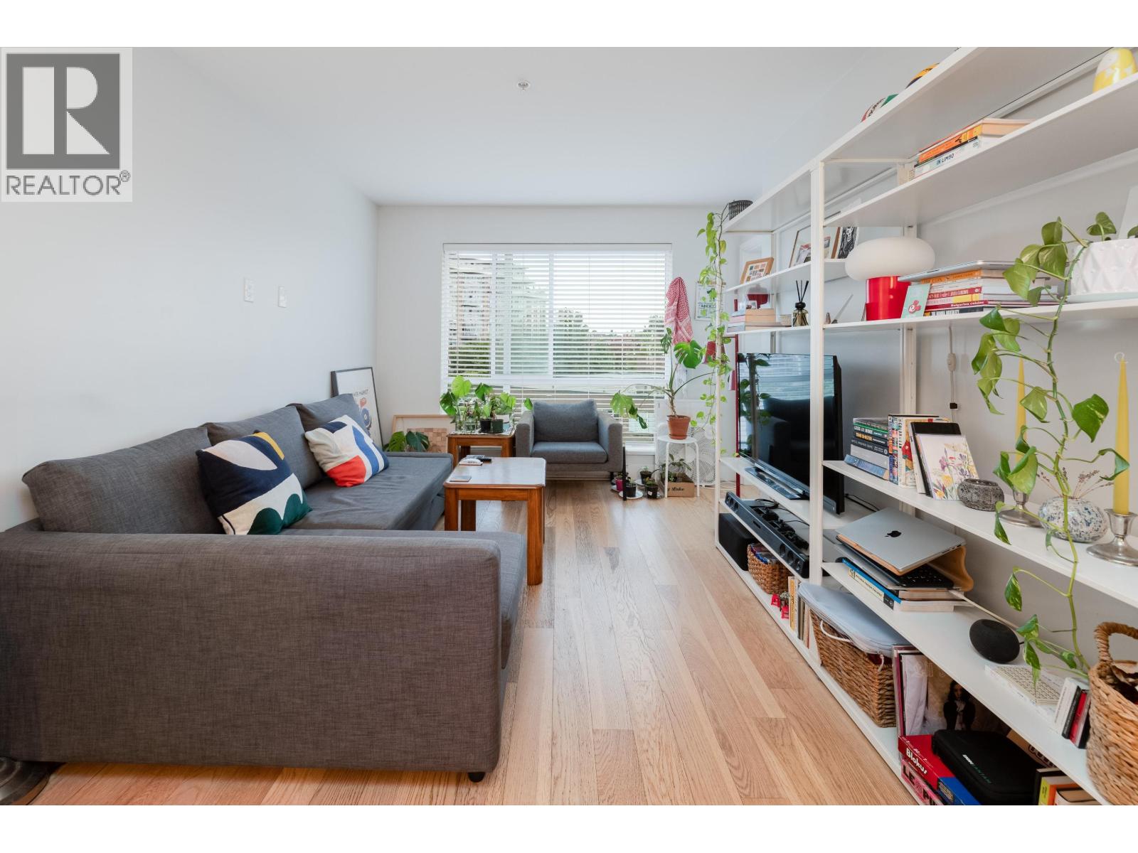 403 233 Kingsway, Vancouver, British Columbia  V5T 3J5 - Photo 8 - R3163150