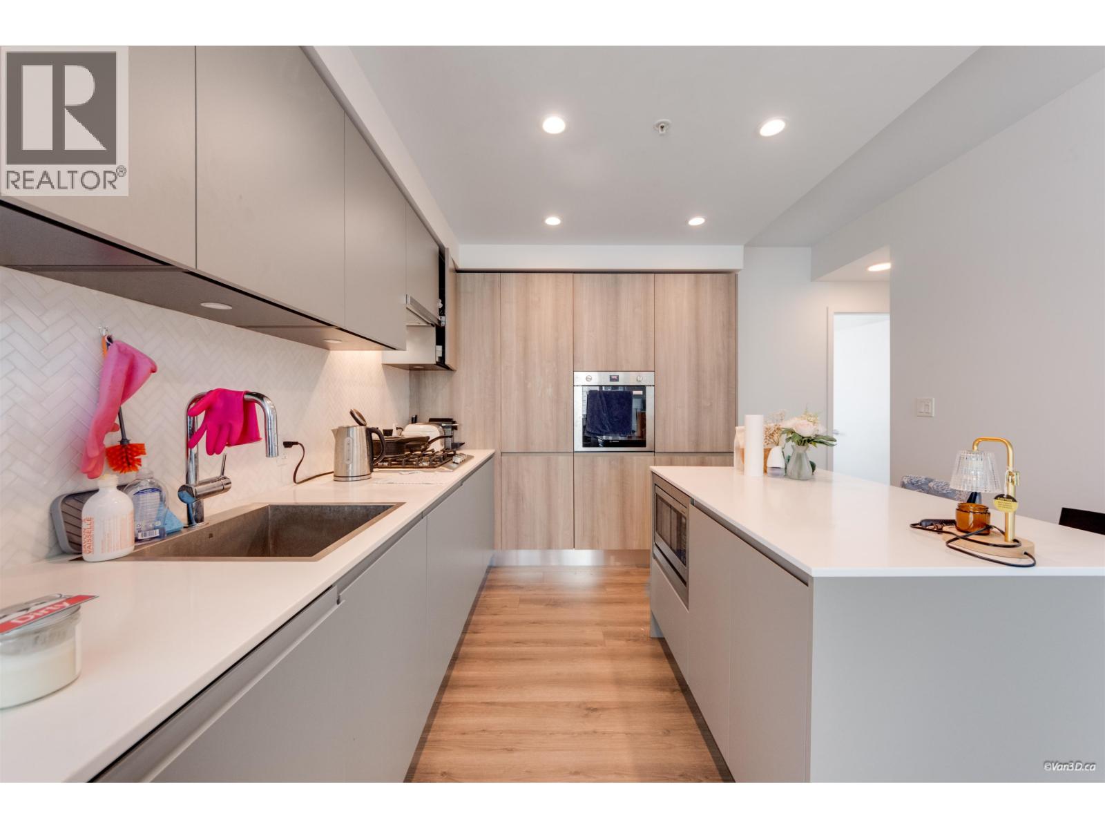 905 3833 Evergreen Place, Burnaby, British Columbia  V3J 0M2 - Photo 11 - R3163191