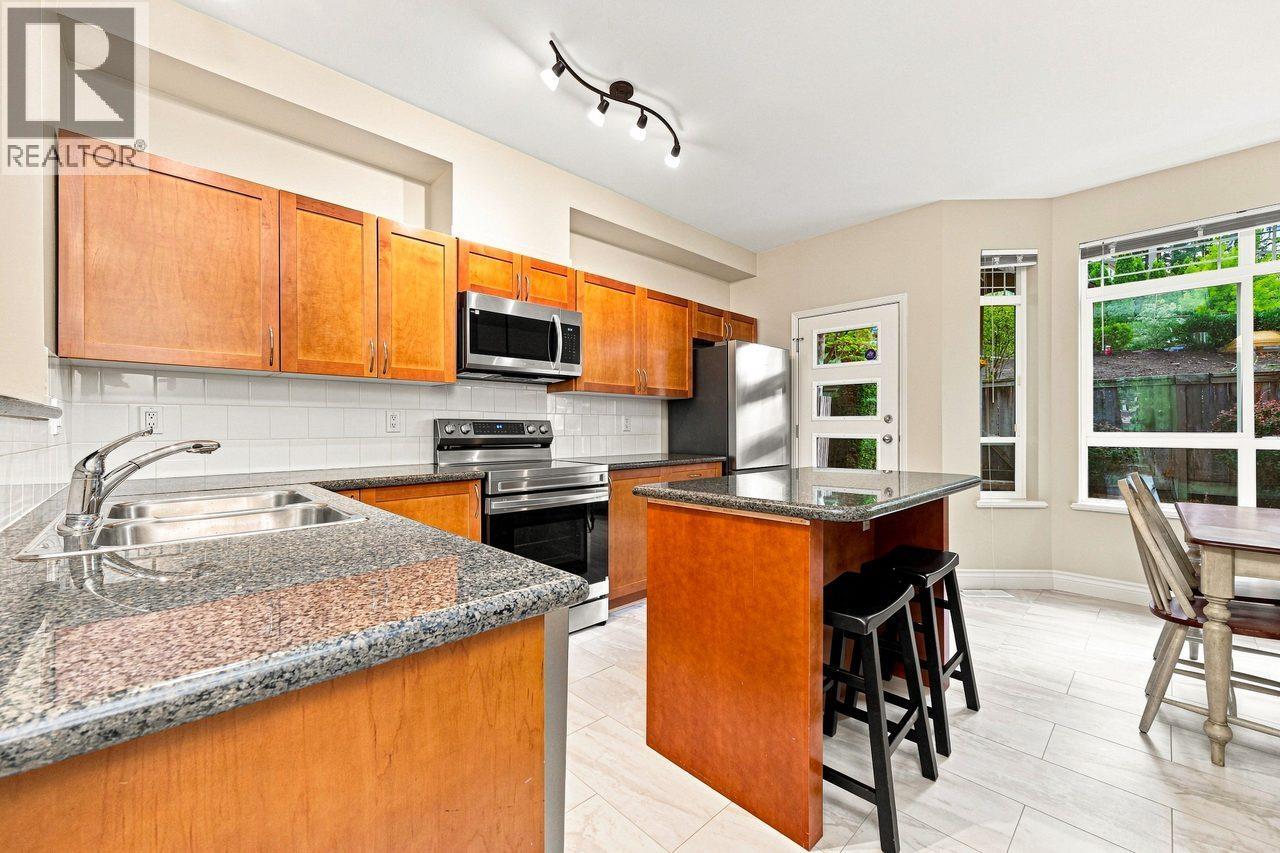27 15 Forest Park Way, Port Moody, British Columbia  V3H 5G7 - Photo 11 - R3163218
