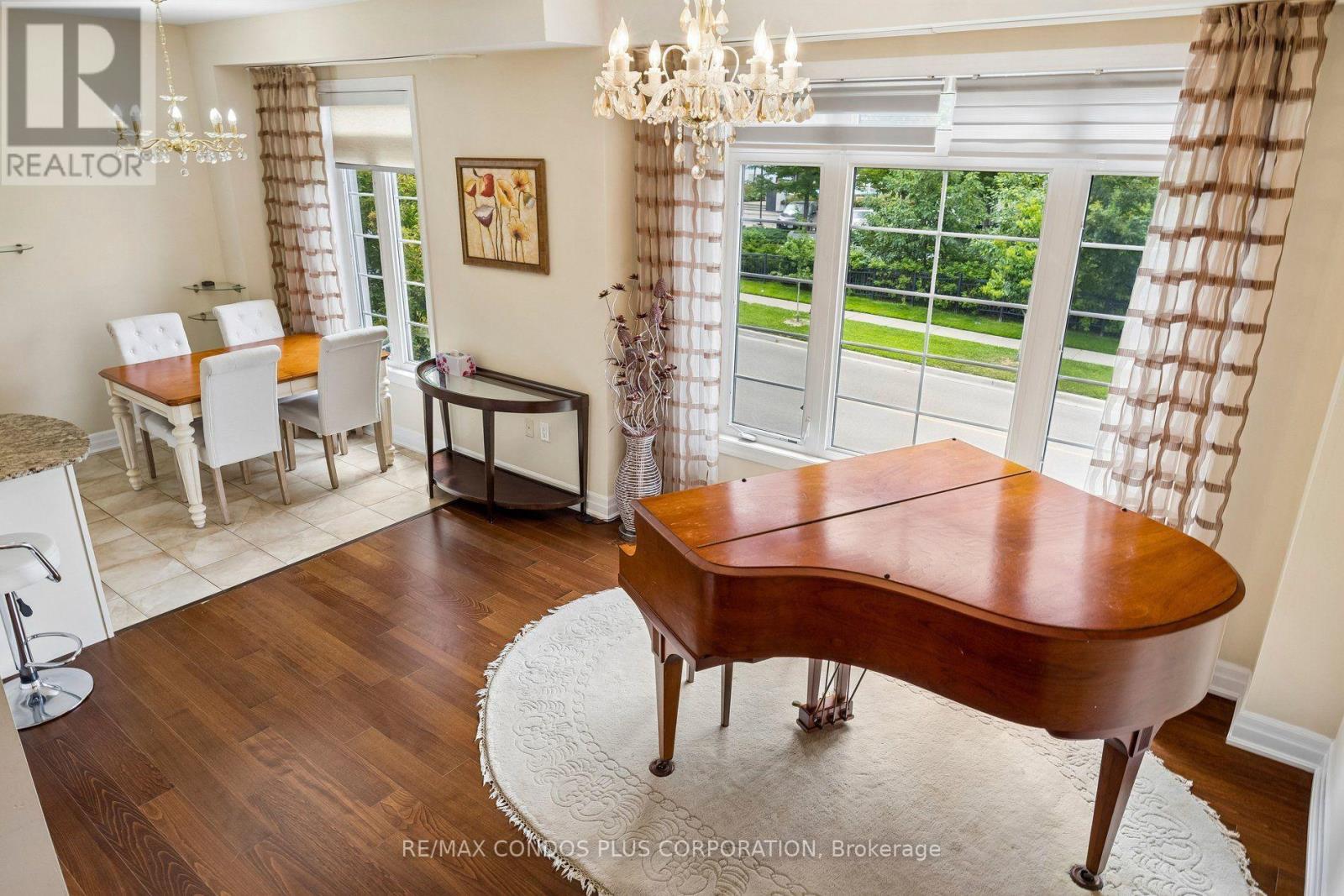 96 North Park Road, Vaughan, Ontario  L4J 0G8 - Photo 14 - N13761758