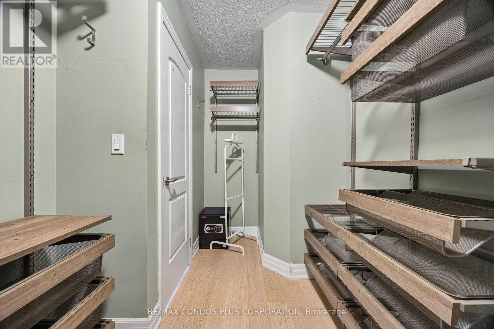 96 North Park Road, Vaughan, Ontario  L4J 0G8 - Photo 24 - N13761758