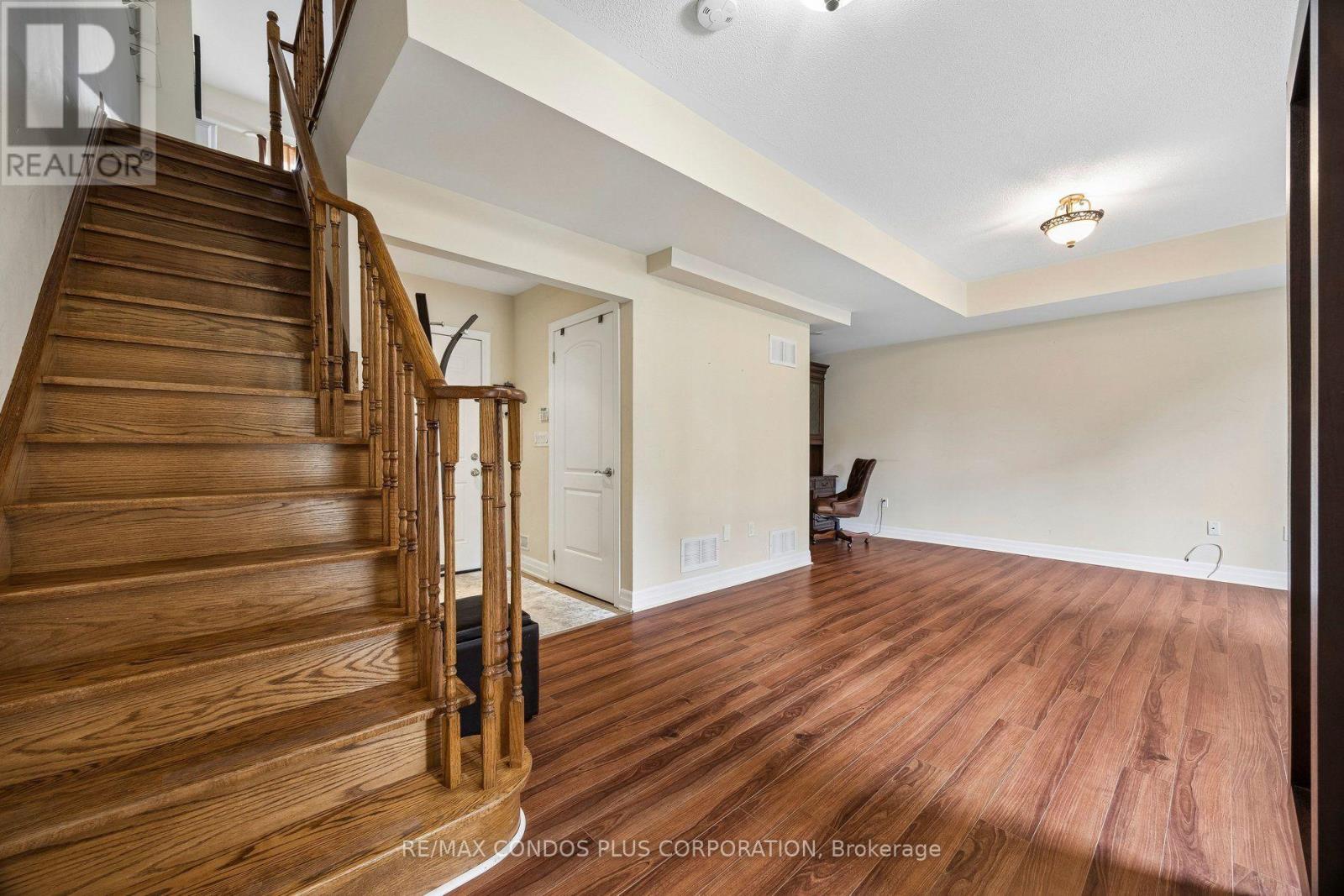 96 North Park Road, Vaughan, Ontario  L4J 0G8 - Photo 34 - N13761758