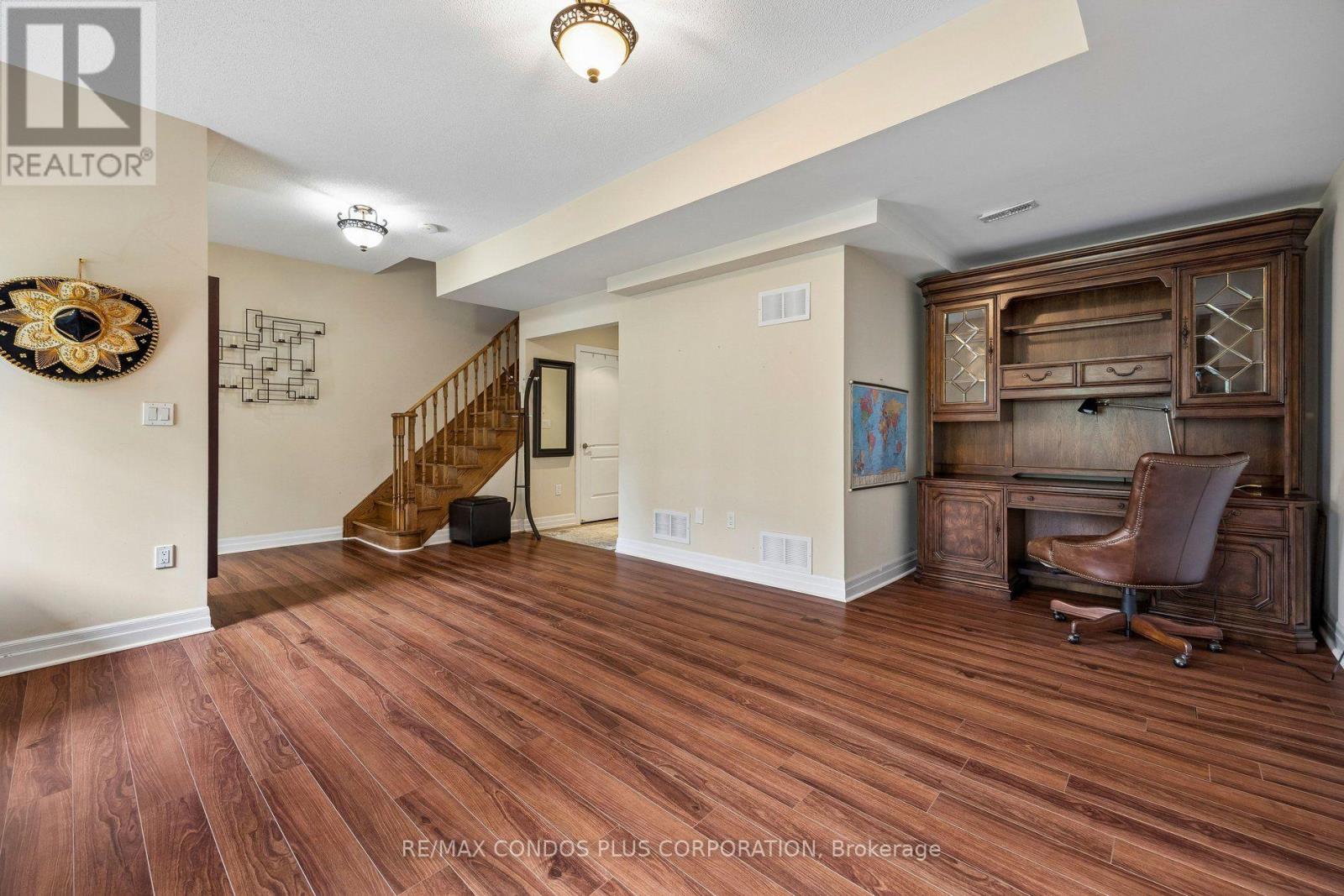 96 North Park Road, Vaughan, Ontario  L4J 0G8 - Photo 37 - N13761758