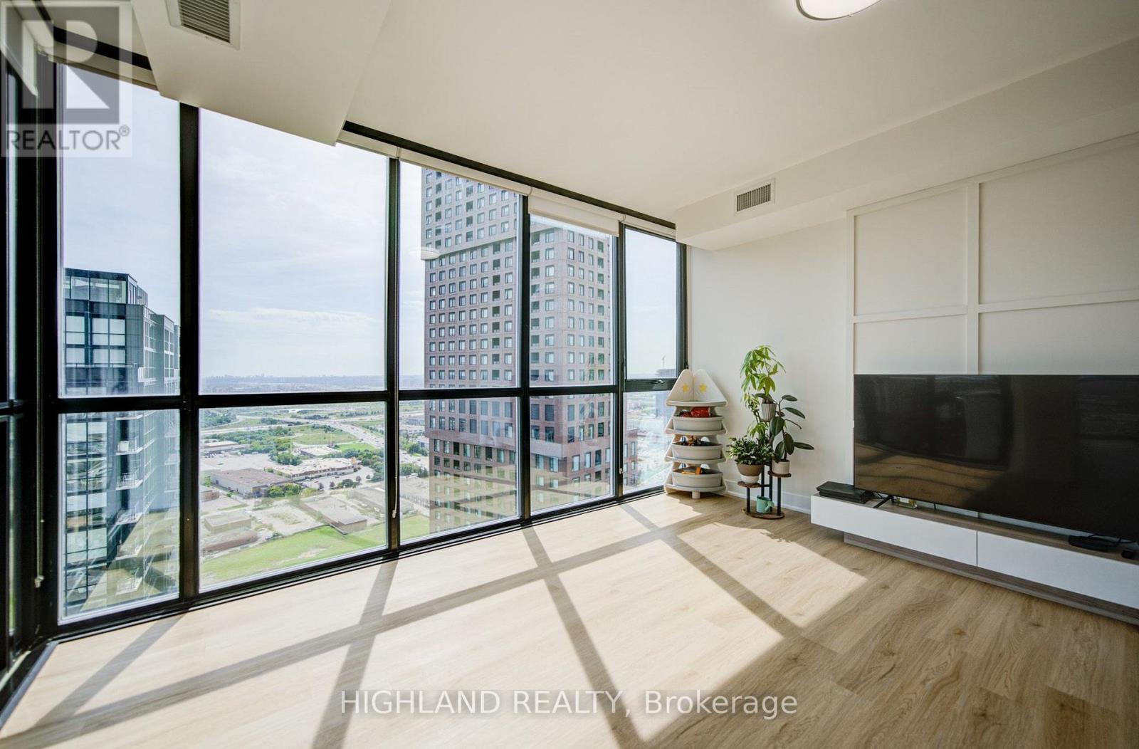 3602 - 2916 Highway 7, Vaughan, Ontario  L4K 0K6 - Photo 4 - N13761796
