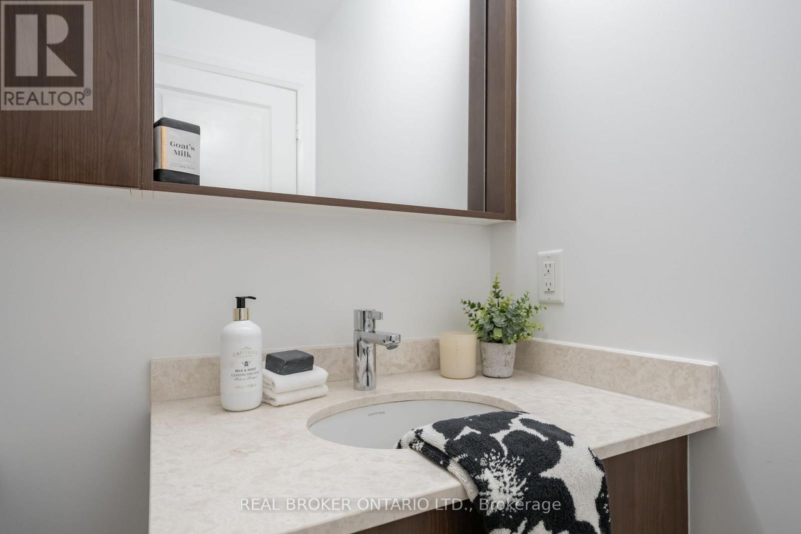 1214 - 85 North Park Road, Vaughan, Ontario  L4J 0H9 - Photo 19 - N13761832