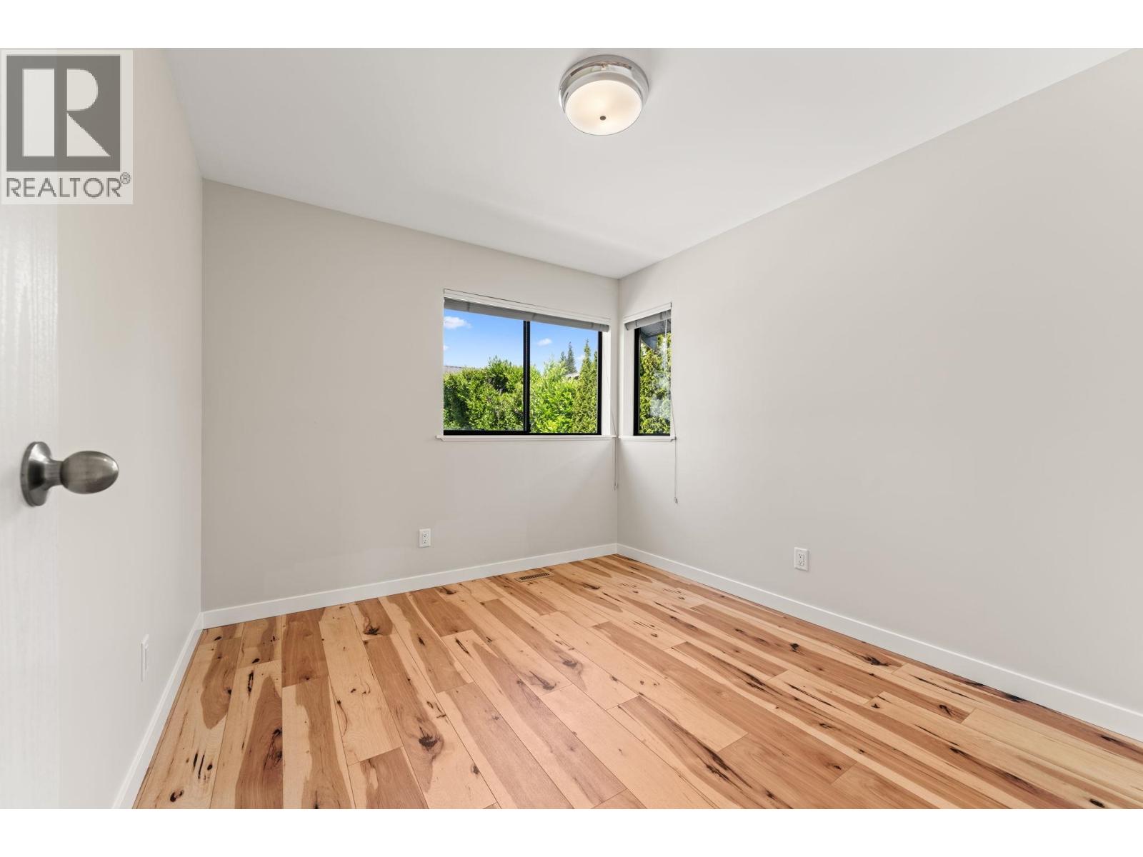 218 Mundy Street, Coquitlam, British Columbia  V3K 5M3 - Photo 25 - R3163148