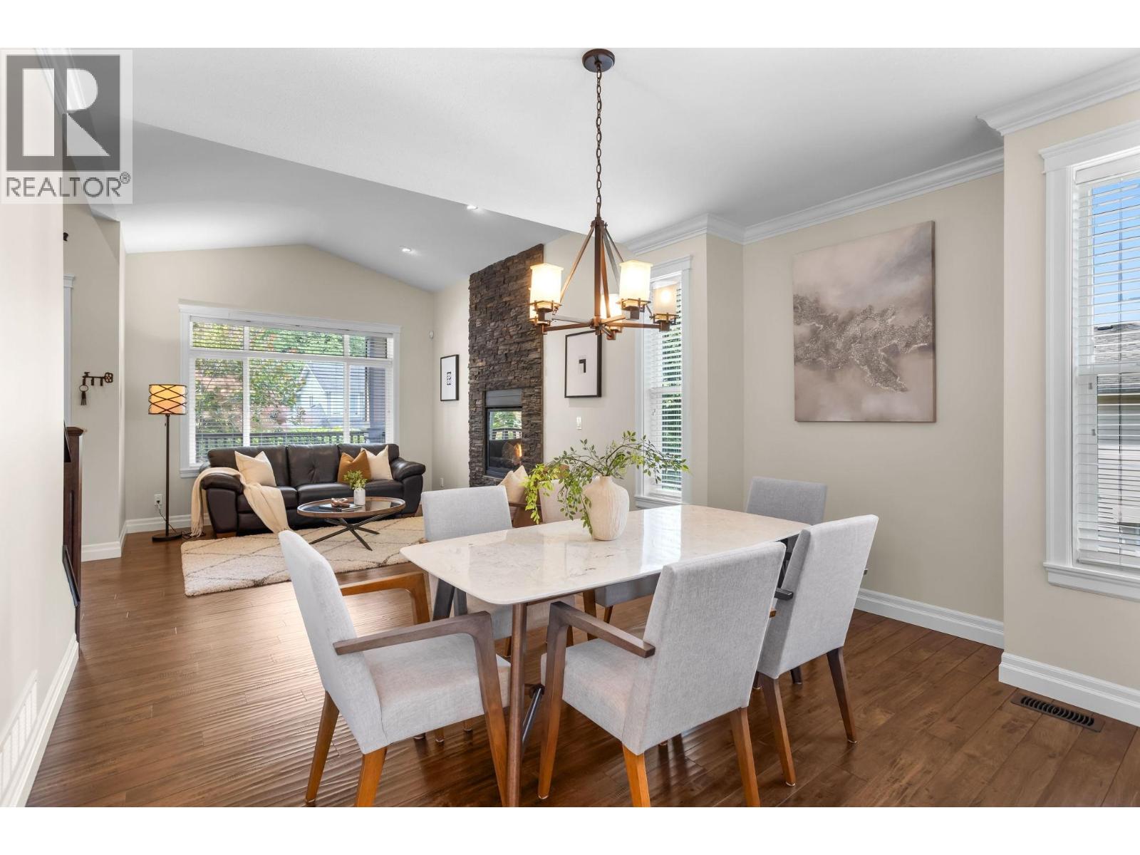 10680 239 Street, Maple Ridge, British Columbia  V2W 0B3 - Photo 6 - R3163153