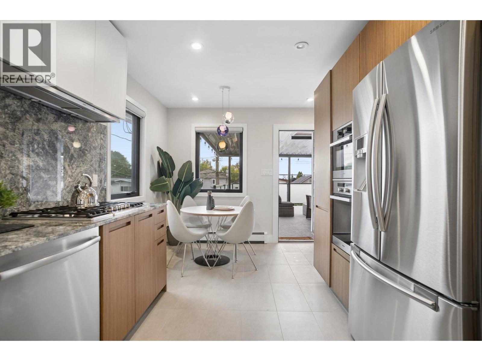 76 E 46th Avenue, Vancouver, British Columbia  V5W 1Z1 - Photo 11 - R3163168