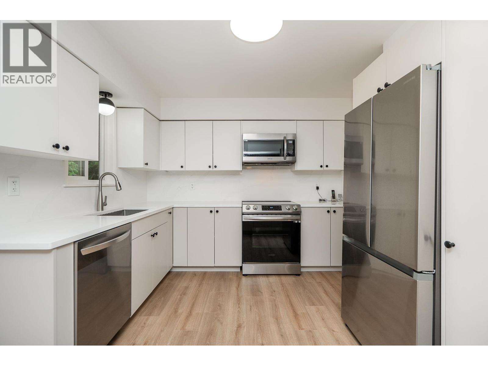 2580 Patricia Avenue, Port Coquitlam, British Columbia  V3B 2H4 - Photo 12 - R3163199