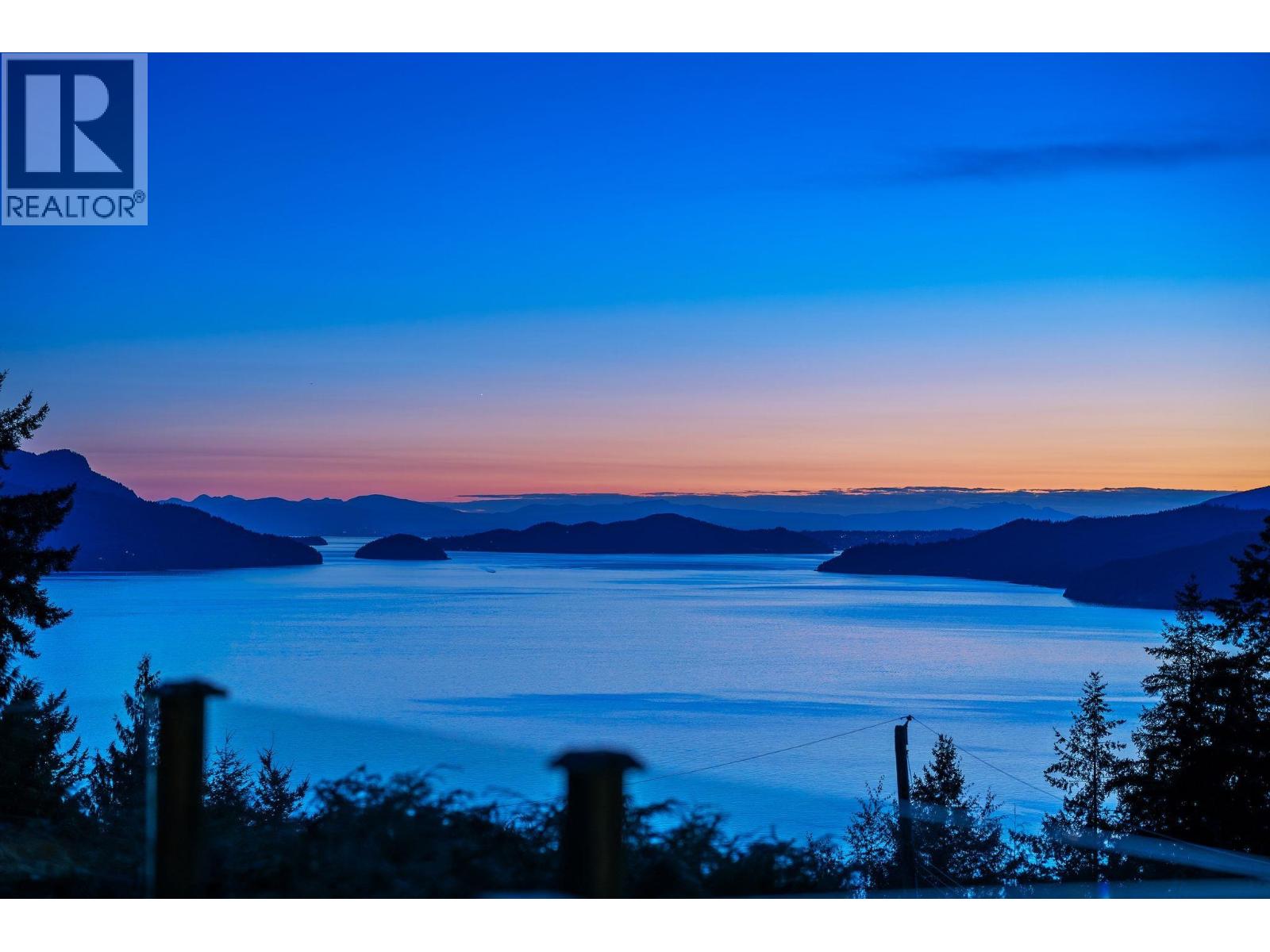 505 Upper Bayview Road, Lions Bay, British Columbia  V0N 2E0 - Photo 3 - R3163200