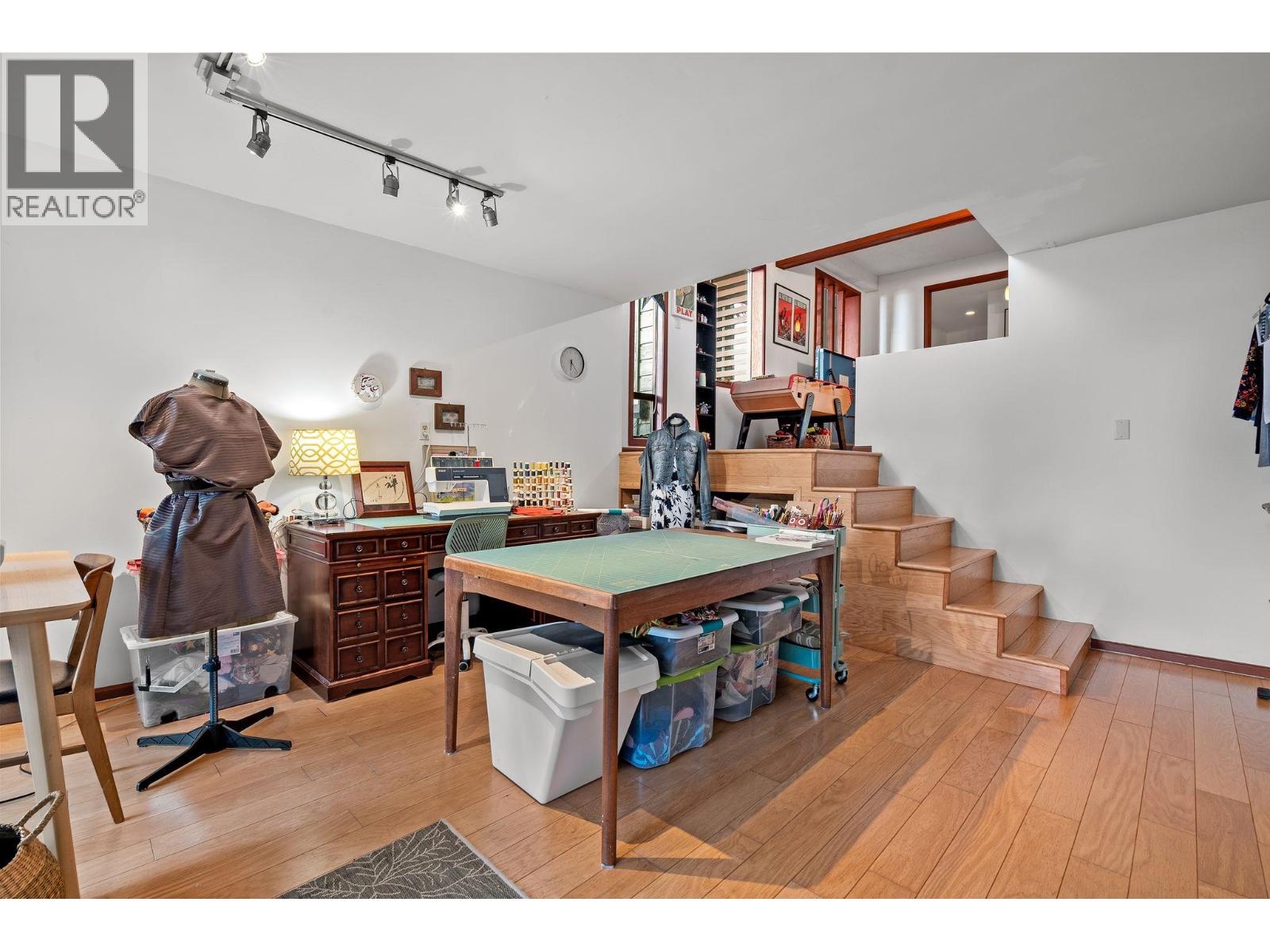 505 Upper Bayview Road, Lions Bay, British Columbia  V0N 2E0 - Photo 32 - R3163200