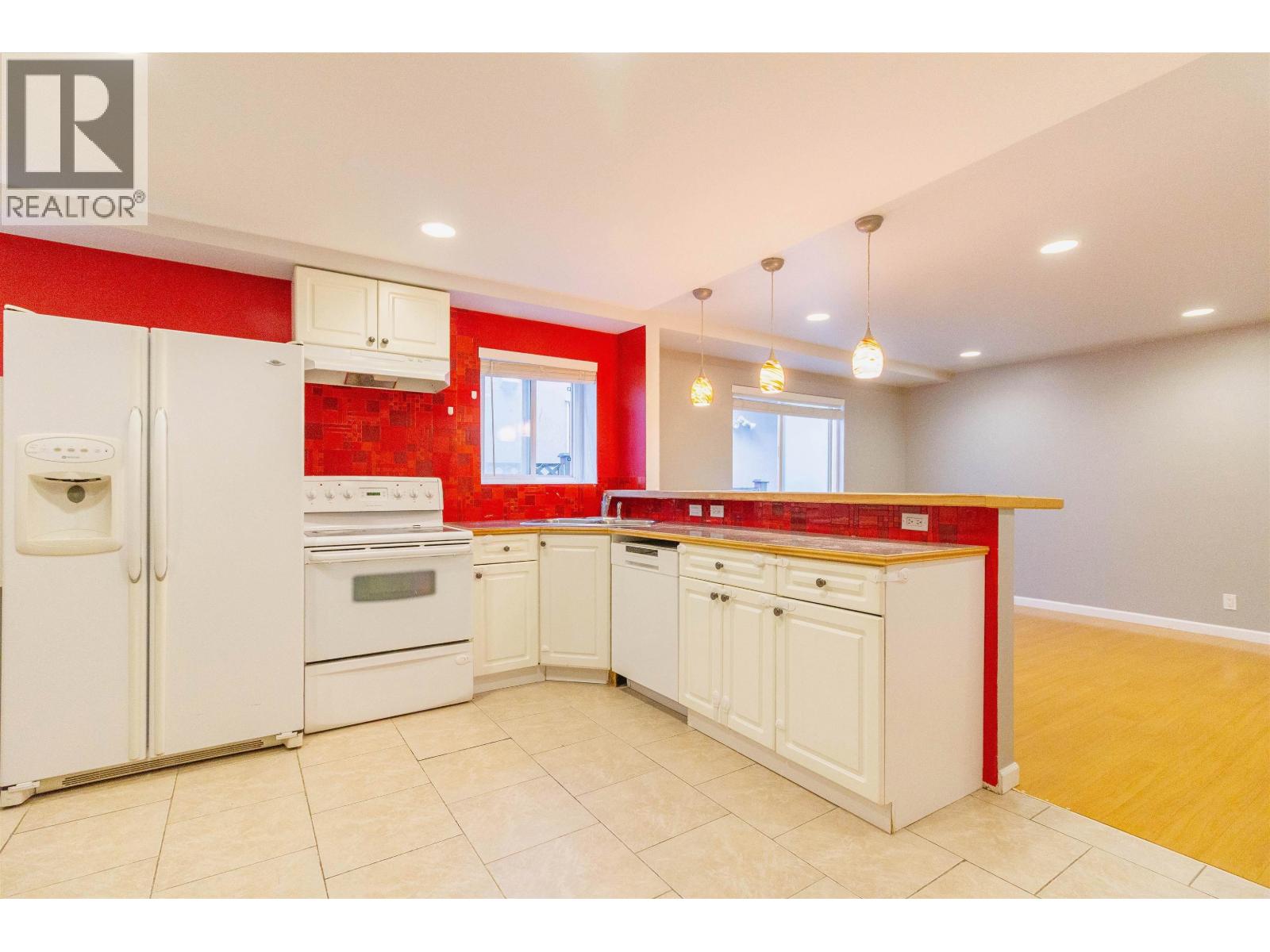 111 N Fell Avenue, Burnaby, British Columbia  V5B 1L3 - Photo 26 - R3163244