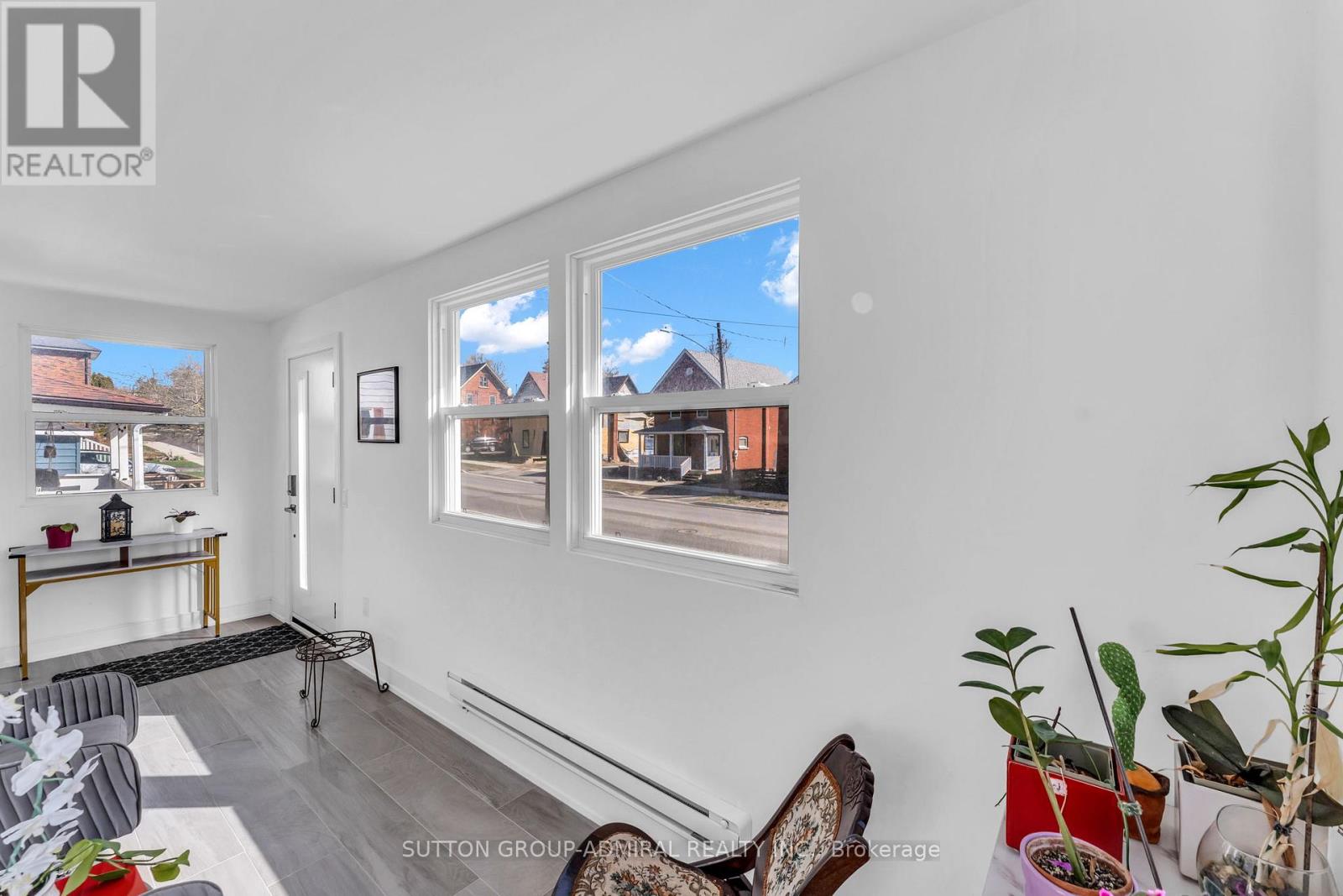 97 Laclie Street, Orillia, Ontario  L3V 4W9 - Photo 8 - S13761742