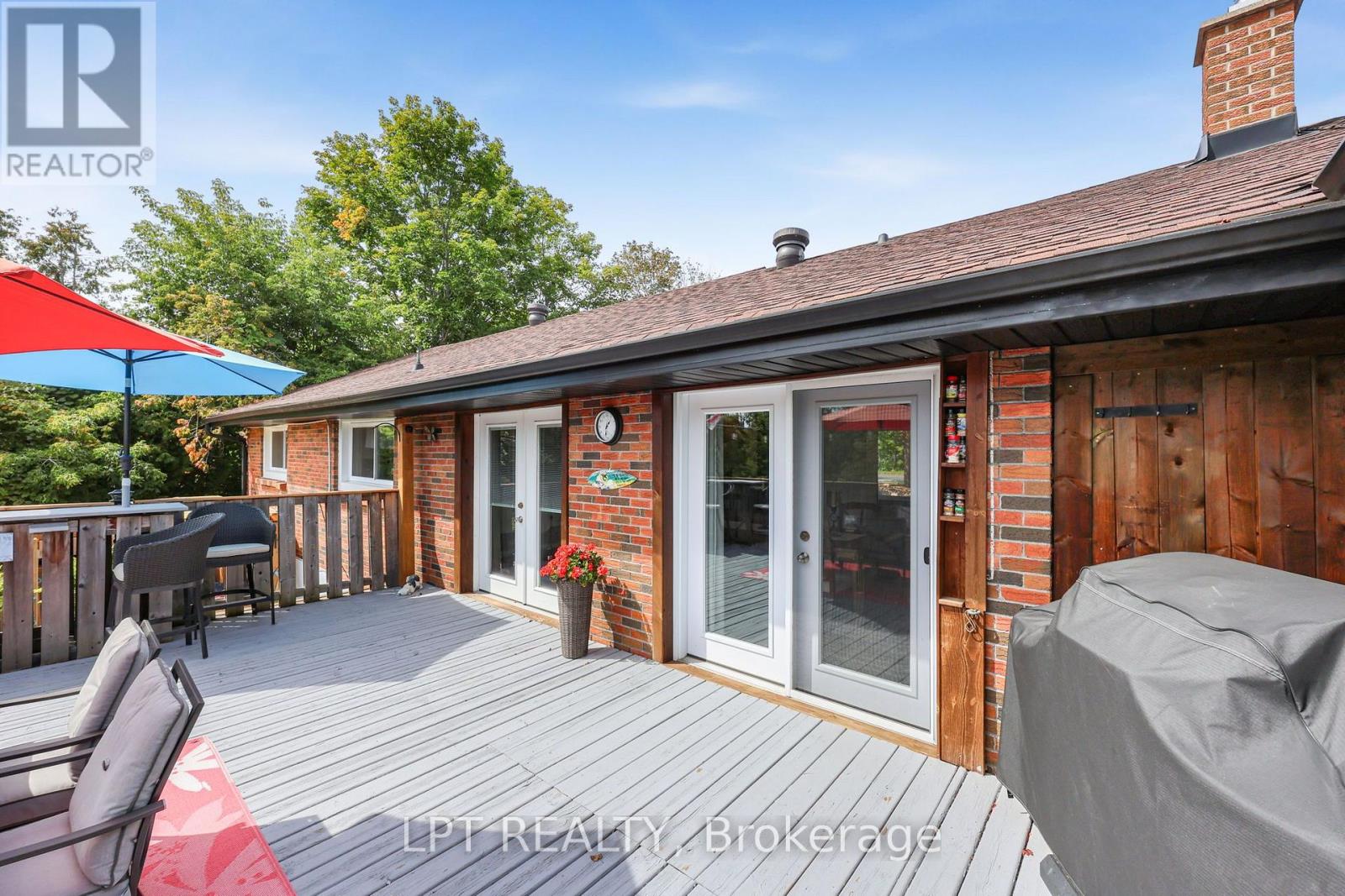 2447 Ridge Road W, Oro-Medonte, Ontario L0L 2L0 - Photo 23 - S13761848