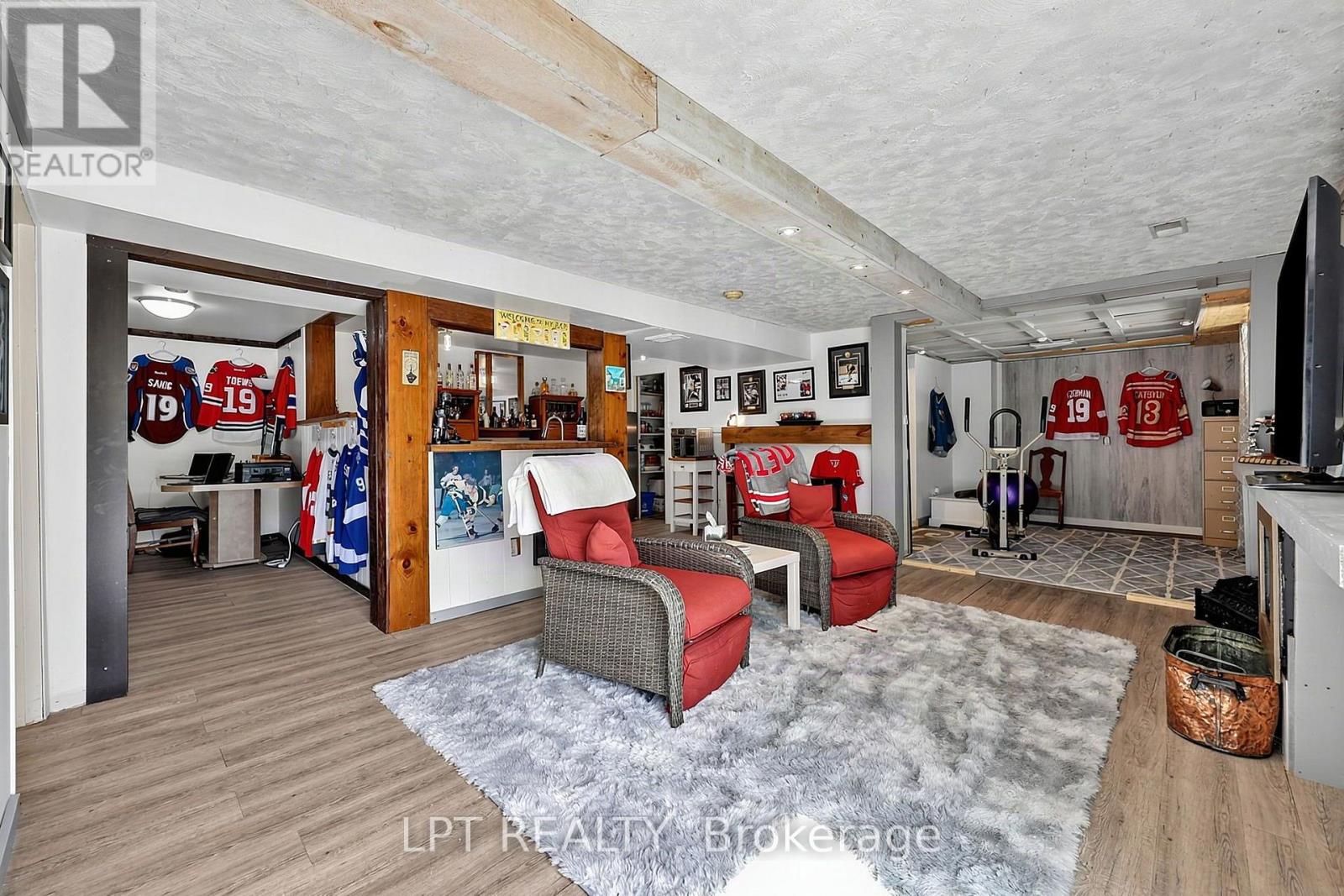 2447 Ridge Road W, Oro-Medonte, Ontario L0L 2L0 - Photo 32 - S13761848