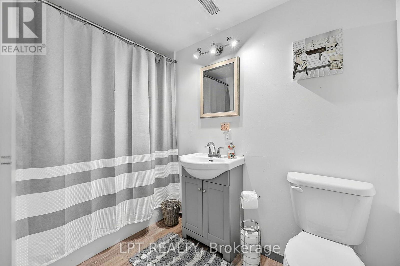 2447 Ridge Road W, Oro-Medonte, Ontario L0L 2L0 - Photo 37 - S13761848