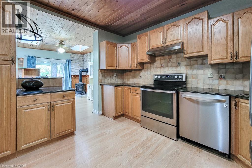 12 Leinster Avenue S, Hamilton, Ontario  L8M 3A1 - Photo 14 - 40861676