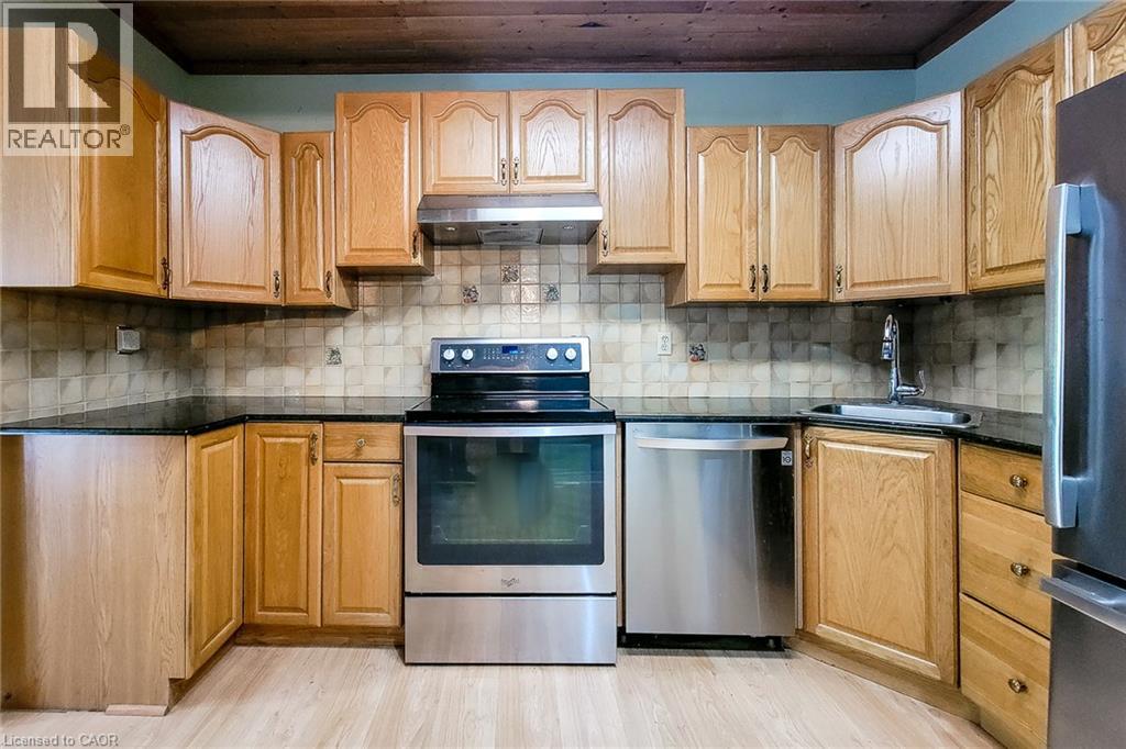 12 Leinster Avenue S, Hamilton, Ontario  L8M 3A1 - Photo 15 - 40861676