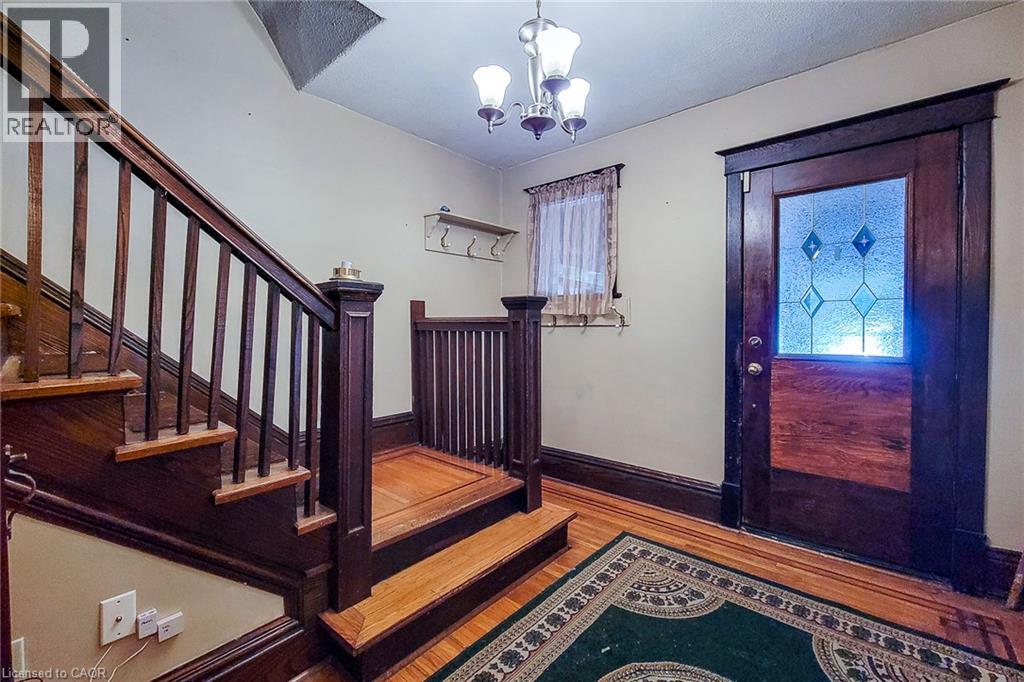12 Leinster Avenue S, Hamilton, Ontario  L8M 3A1 - Photo 5 - 40861676