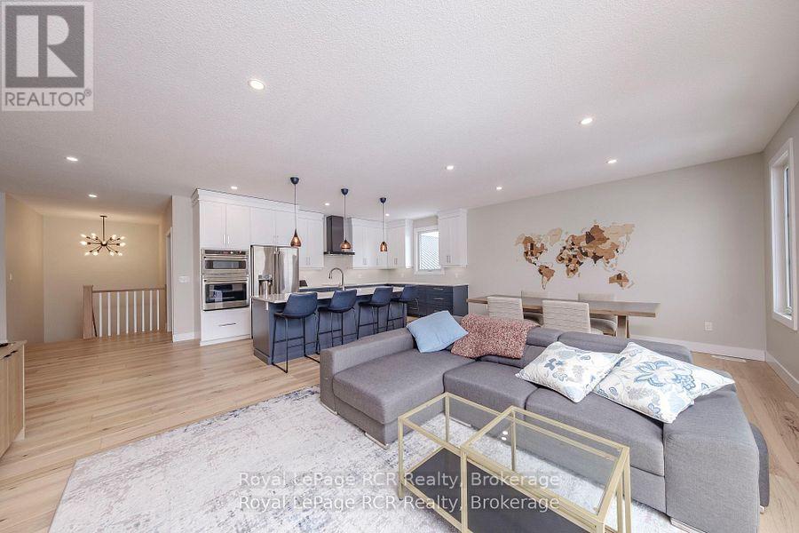 9 Sunset Place, Huron-Kinloss, Ontario  N0G 2R0 - Photo 10 - X13761802