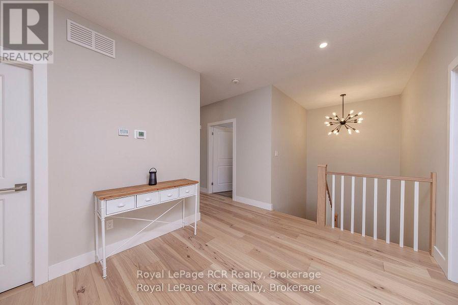 9 Sunset Place, Huron-Kinloss, Ontario  N0G 2R0 - Photo 19 - X13761802