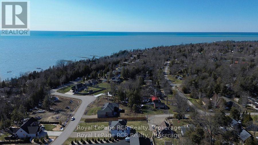 9 Sunset Place, Huron-Kinloss, Ontario  N0G 2R0 - Photo 3 - X13761802