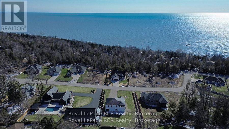 9 Sunset Place, Huron-Kinloss, Ontario  N0G 2R0 - Photo 4 - X13761802